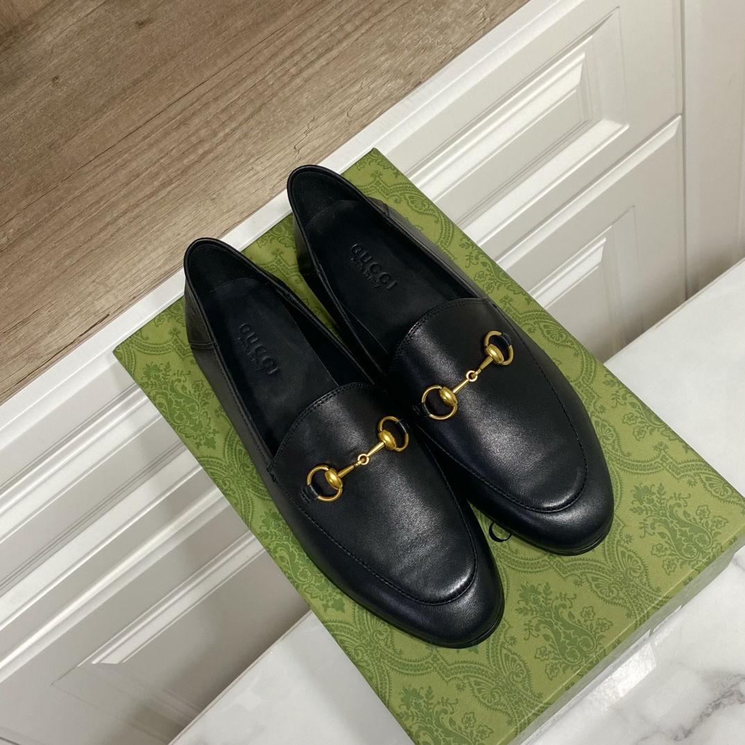 Gucci women's leather shoes-1