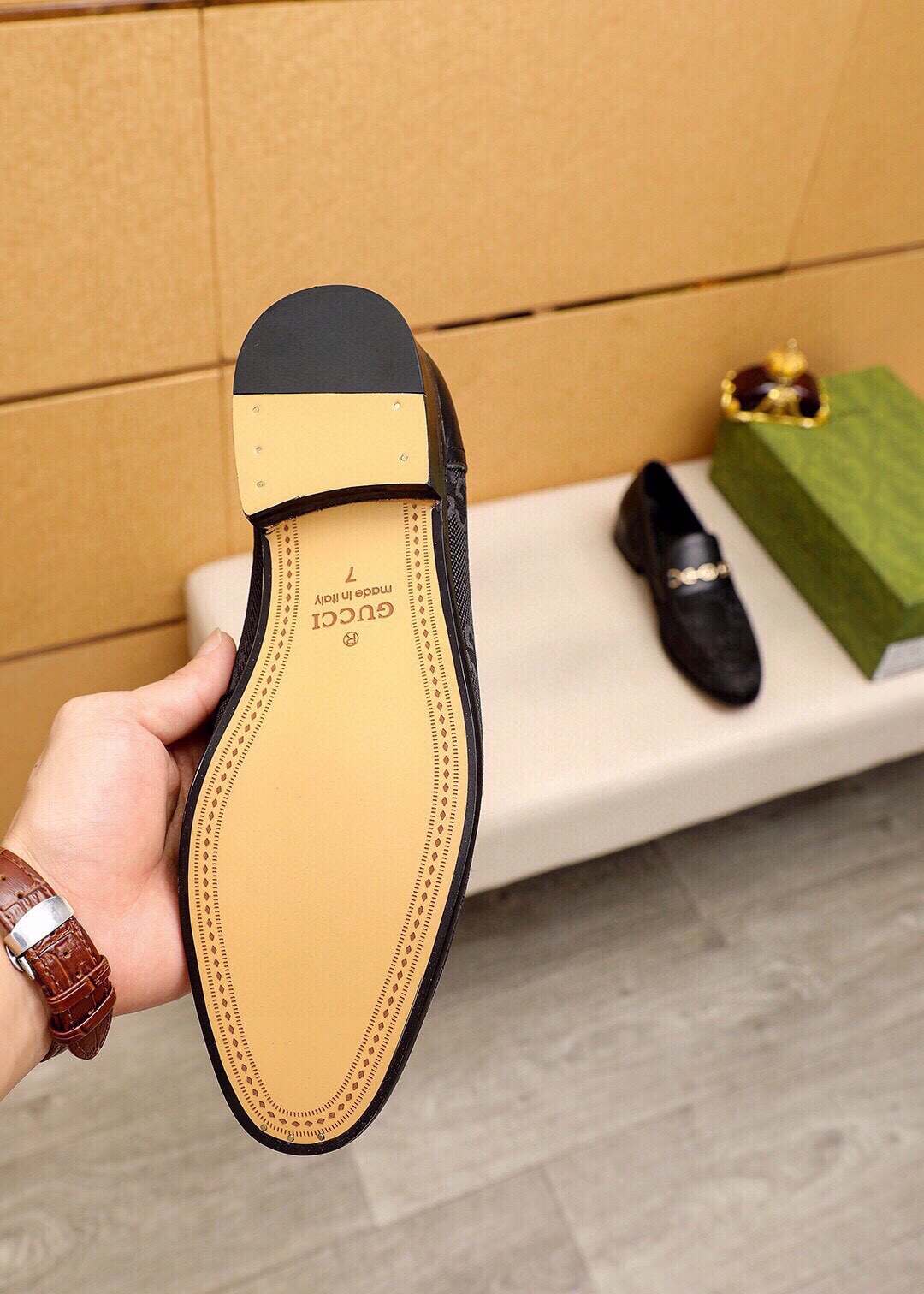 Gucci men's leather shoes-119