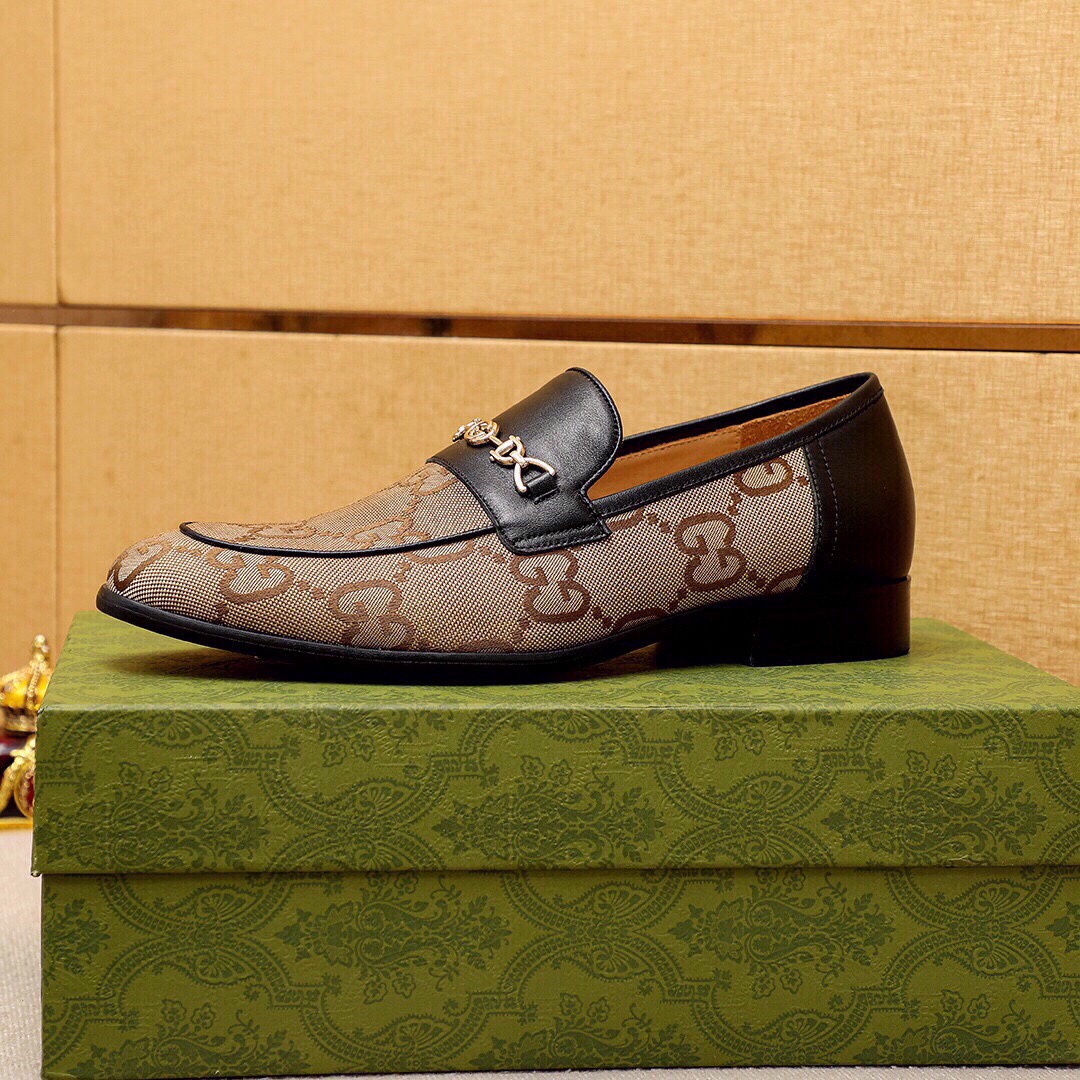Gucci men's leather shoes-117