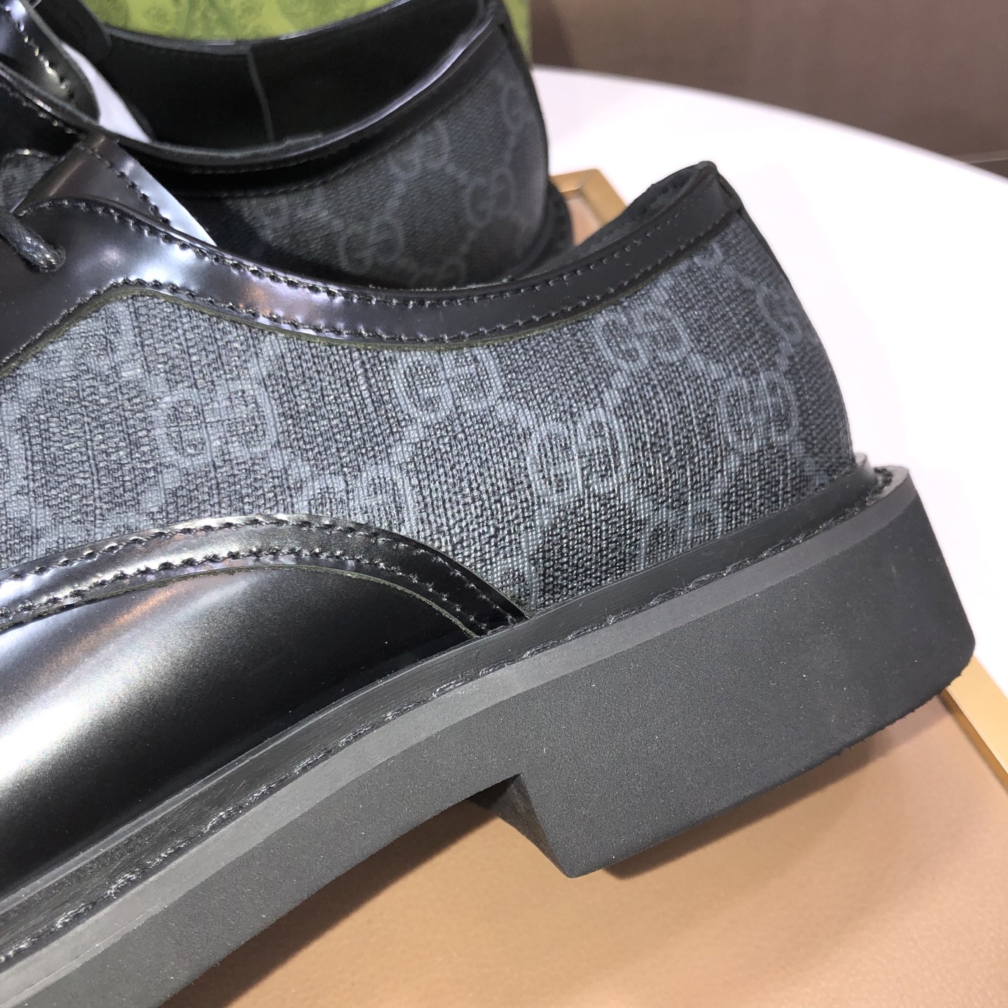 Gucci men's leather shoes-140