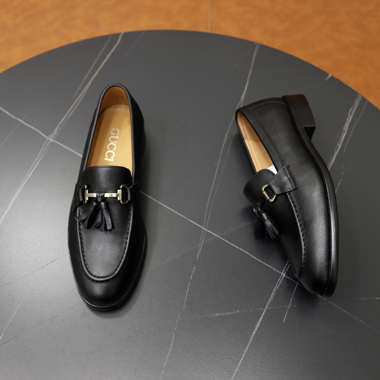 Gucci men's leather shoes-120