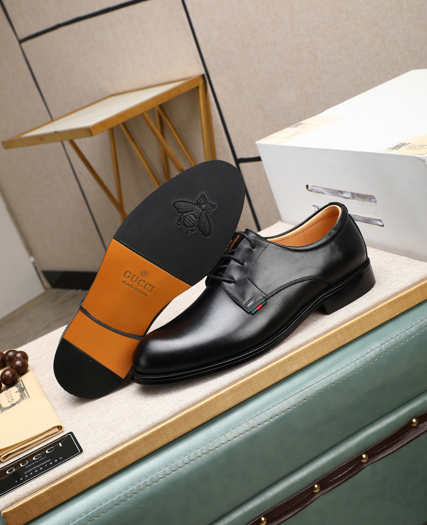 Gucci men's leather shoes-114