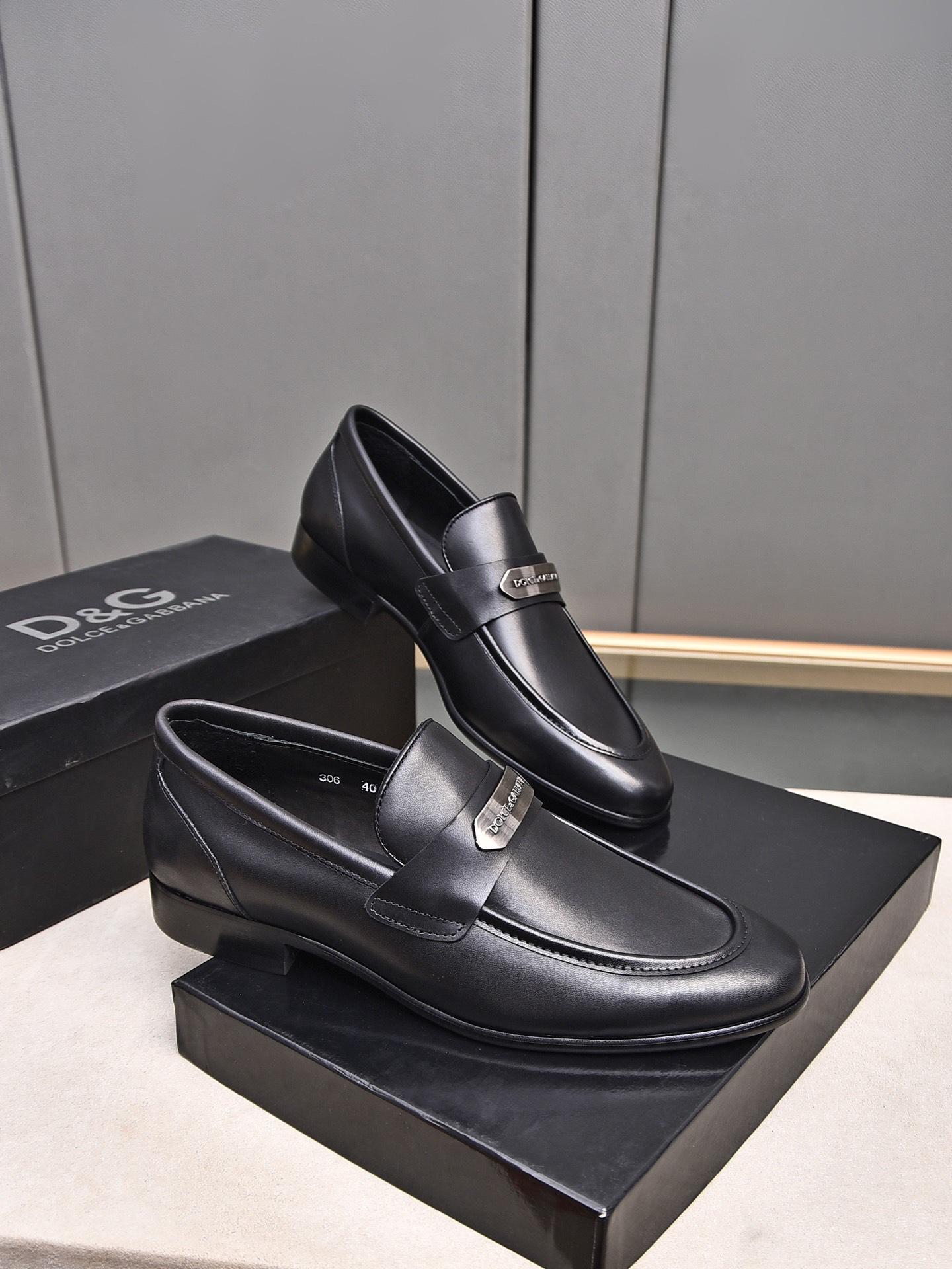 D&G men's leather shoes-57
