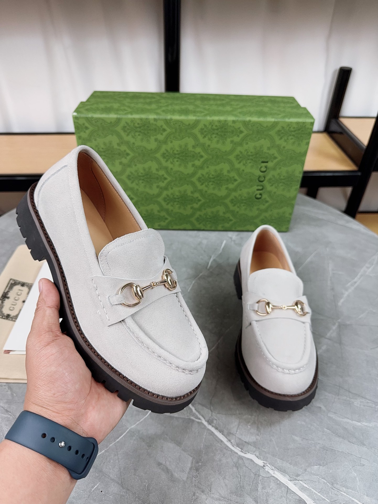 Gucci women's leather shoes-114