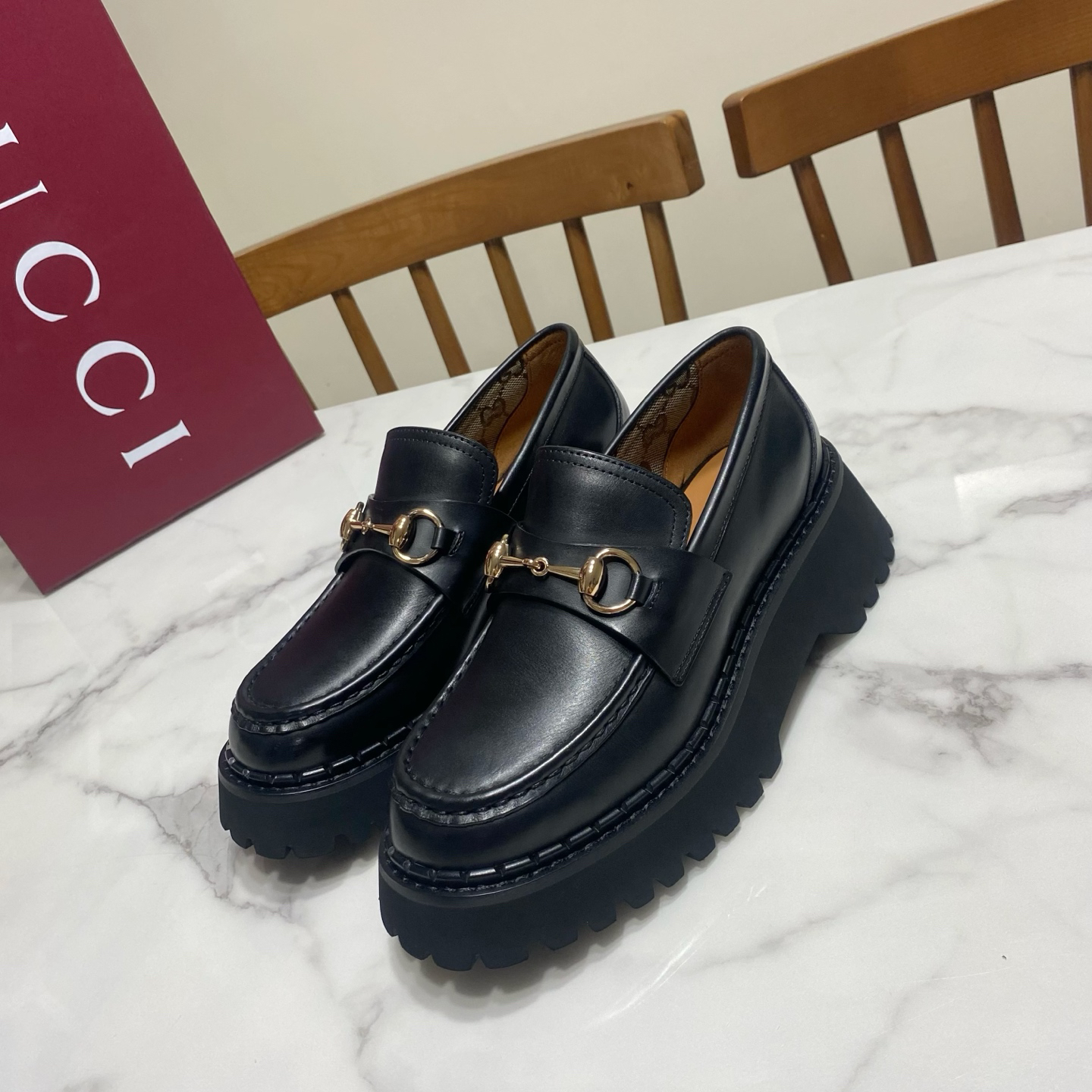 Gucci women's leather shoes-57