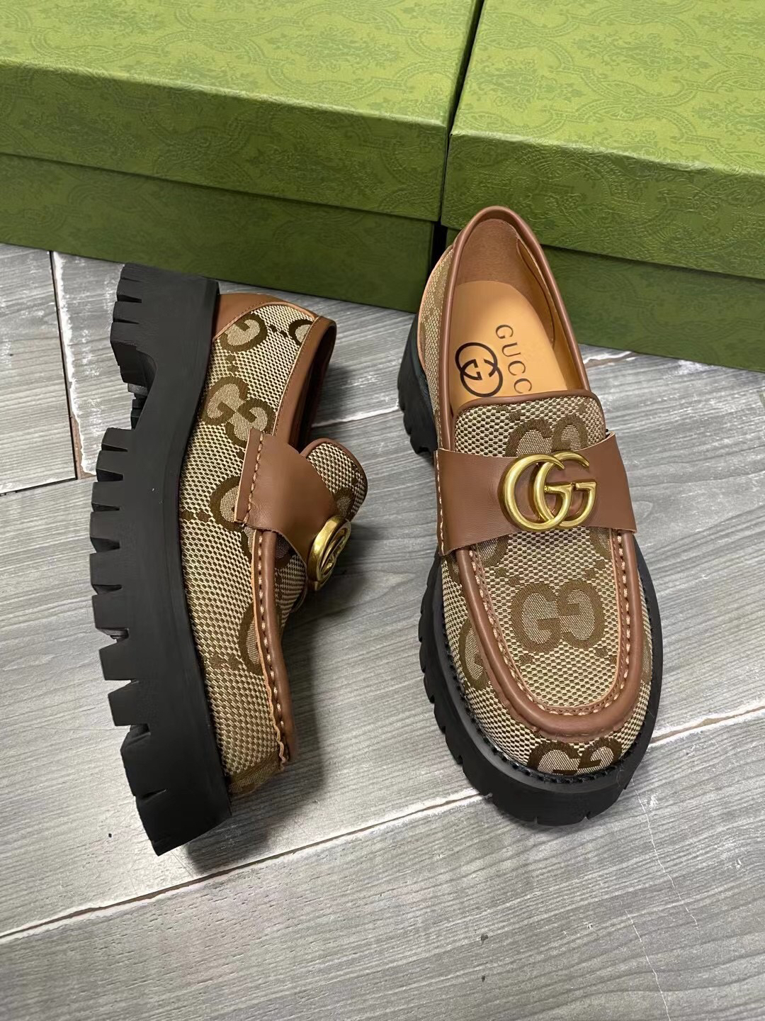 Gucci women's leather shoes-86