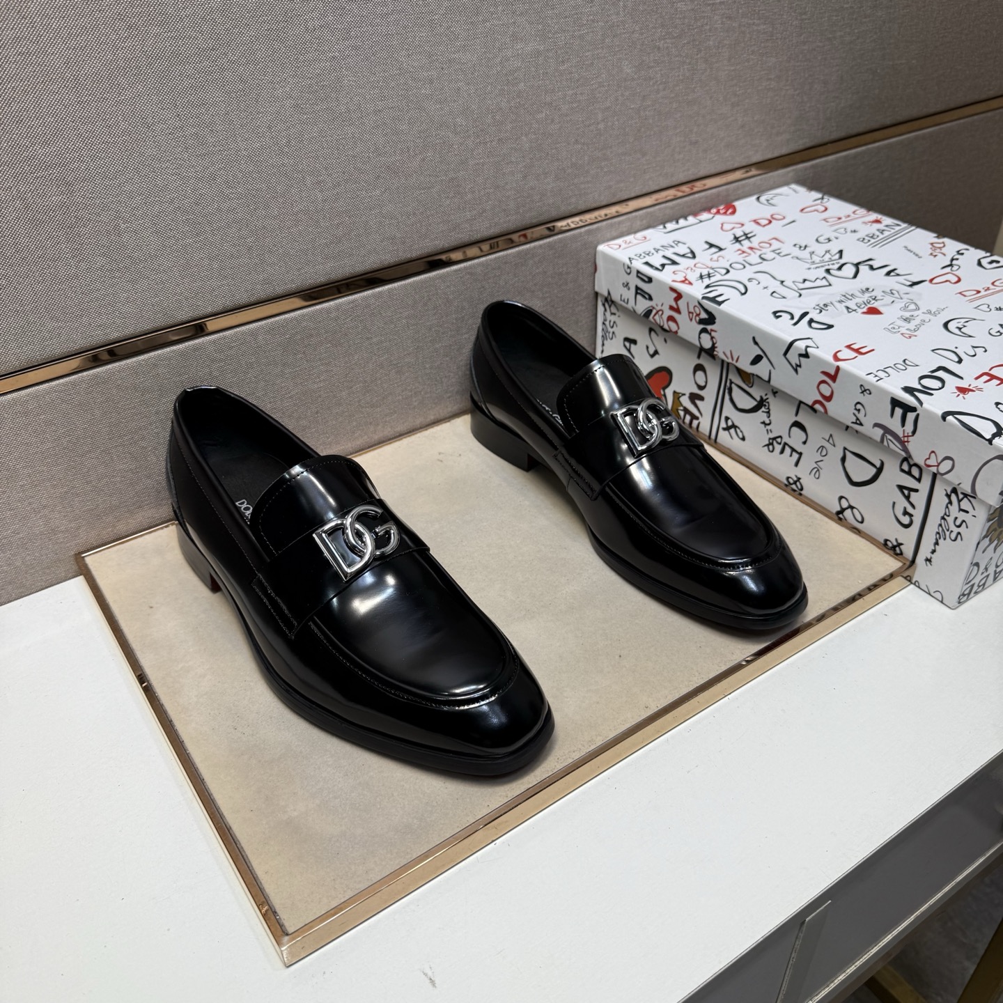 D&G men's leather shoes-113
