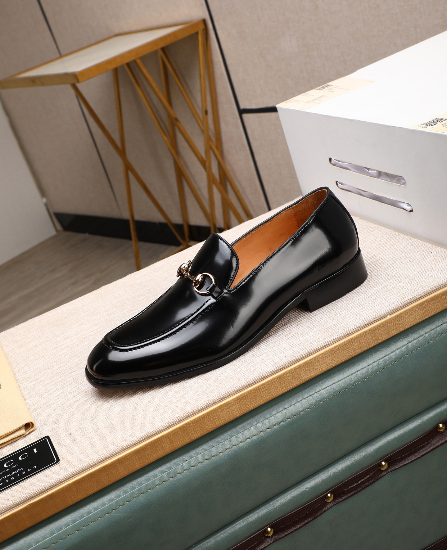 Gucci men's leather shoes-16