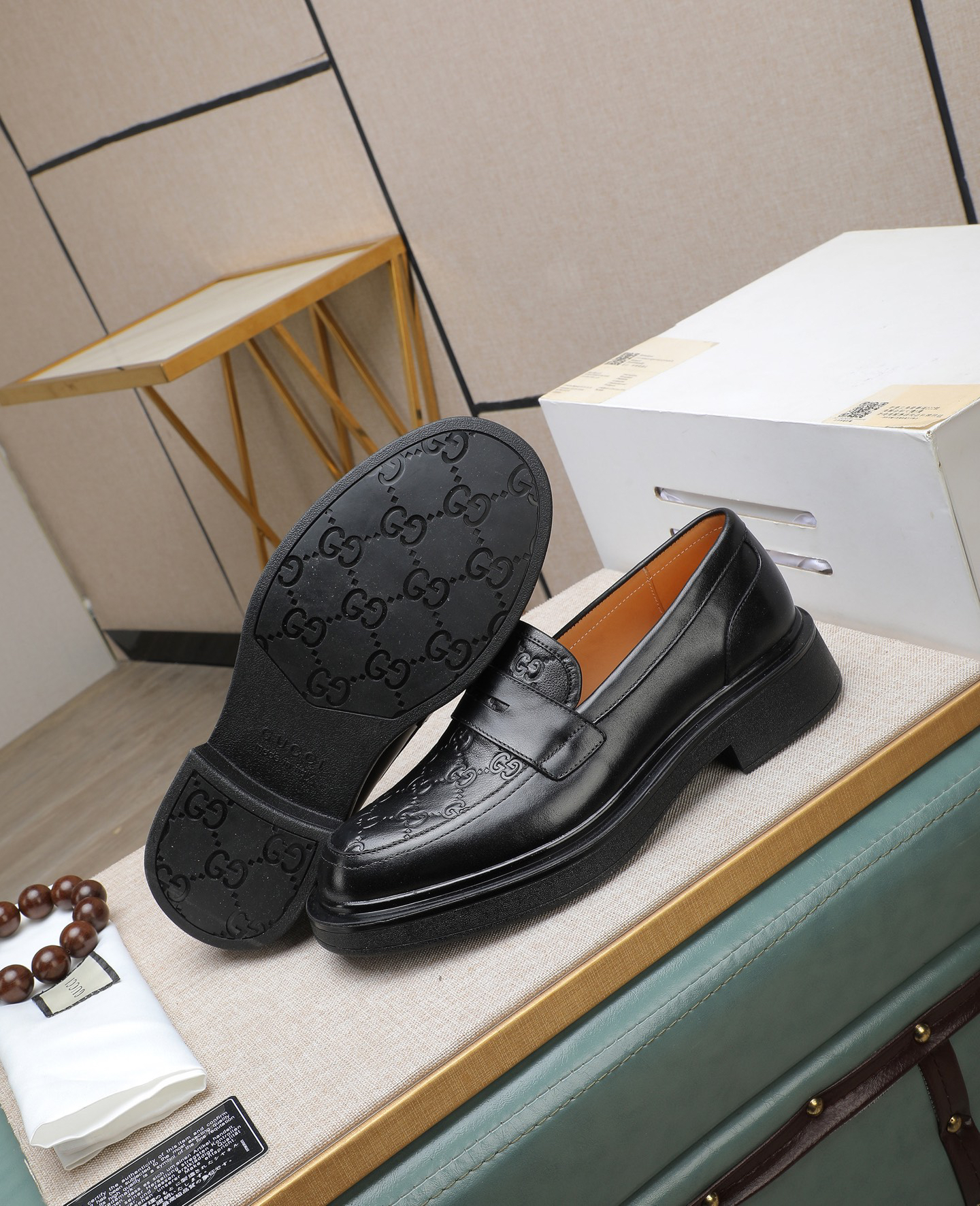 Gucci men's leather shoes-133