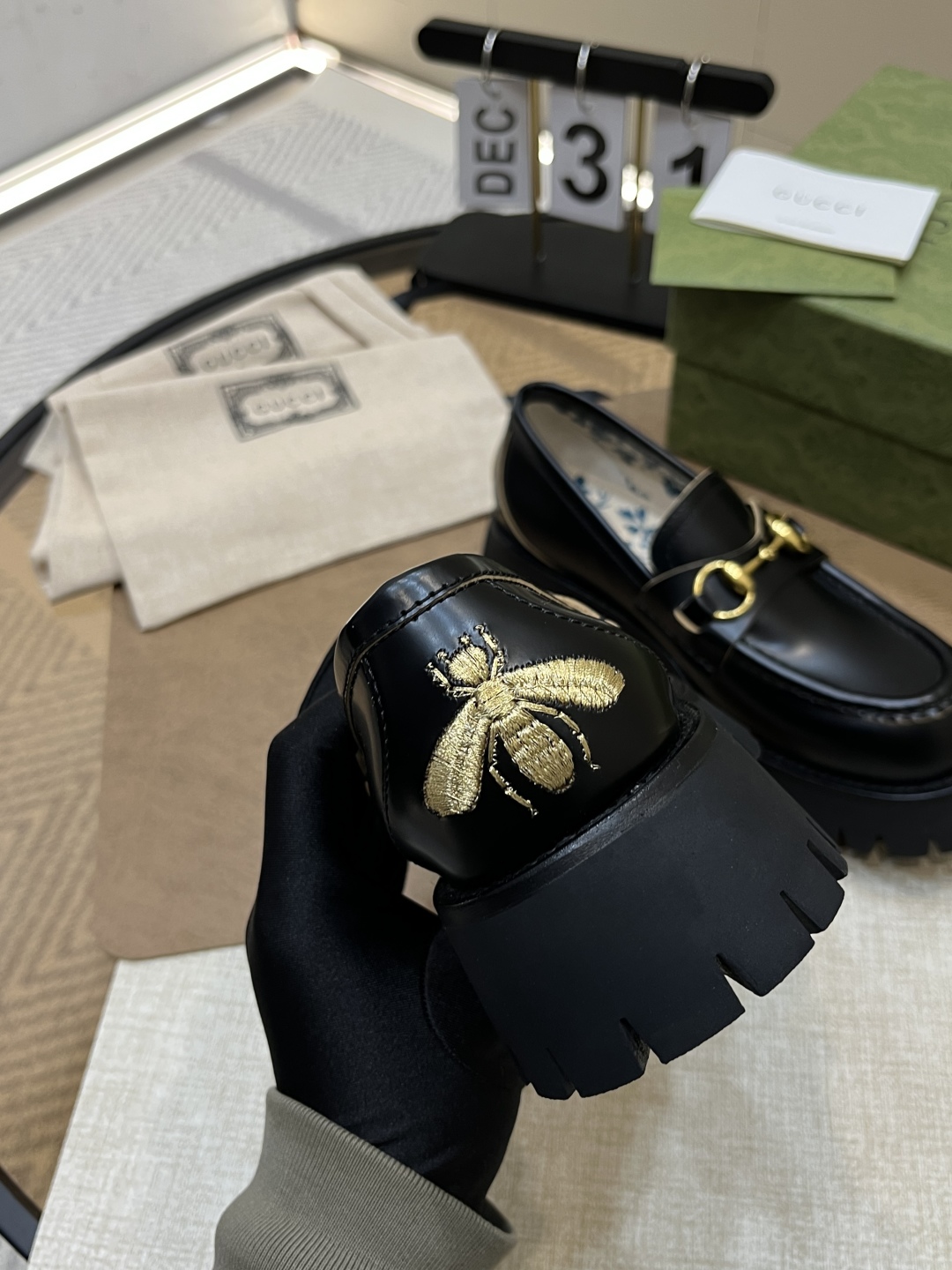 Gucci women's leather shoes-77