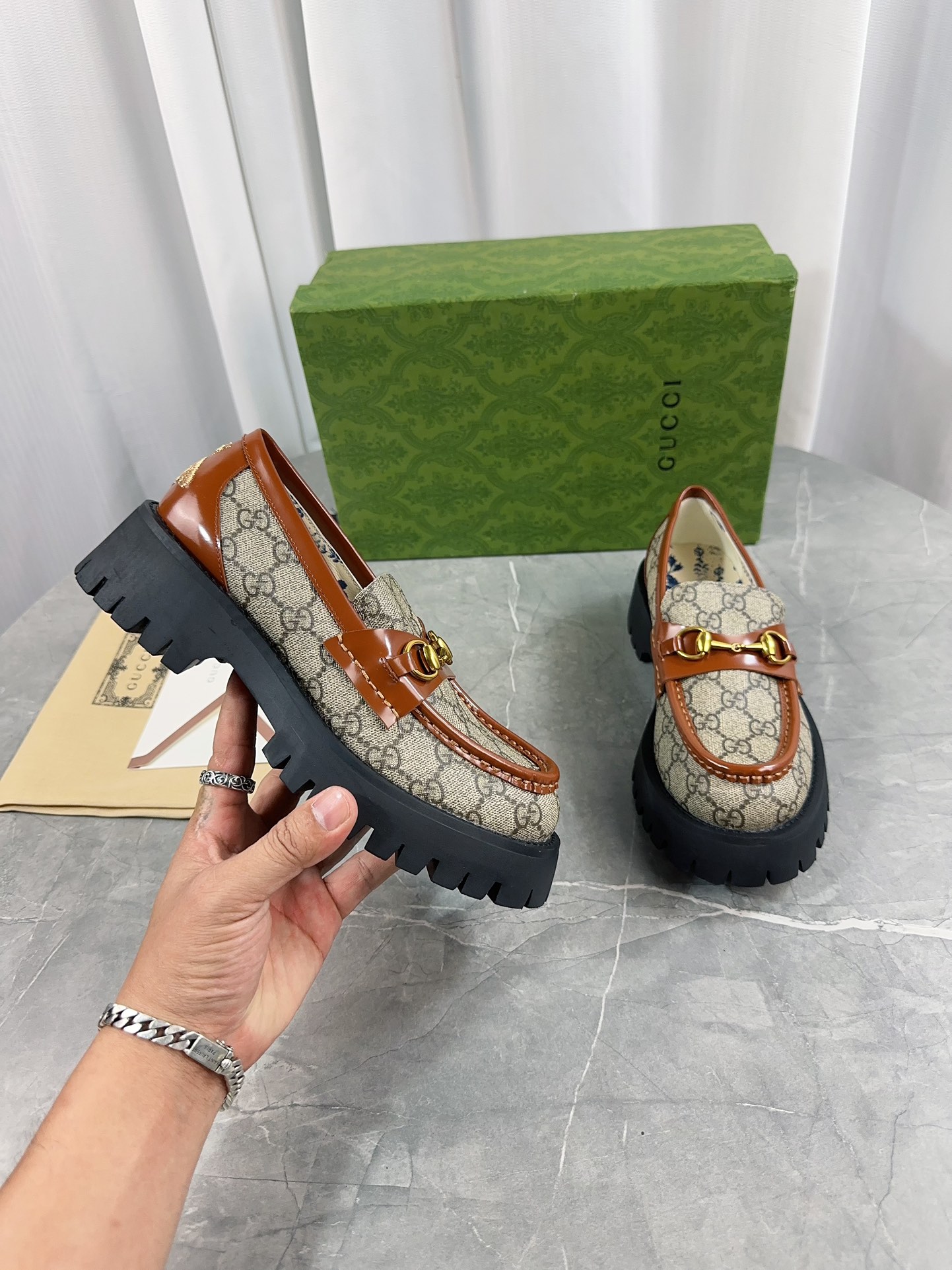 Gucci men's leather shoes-1