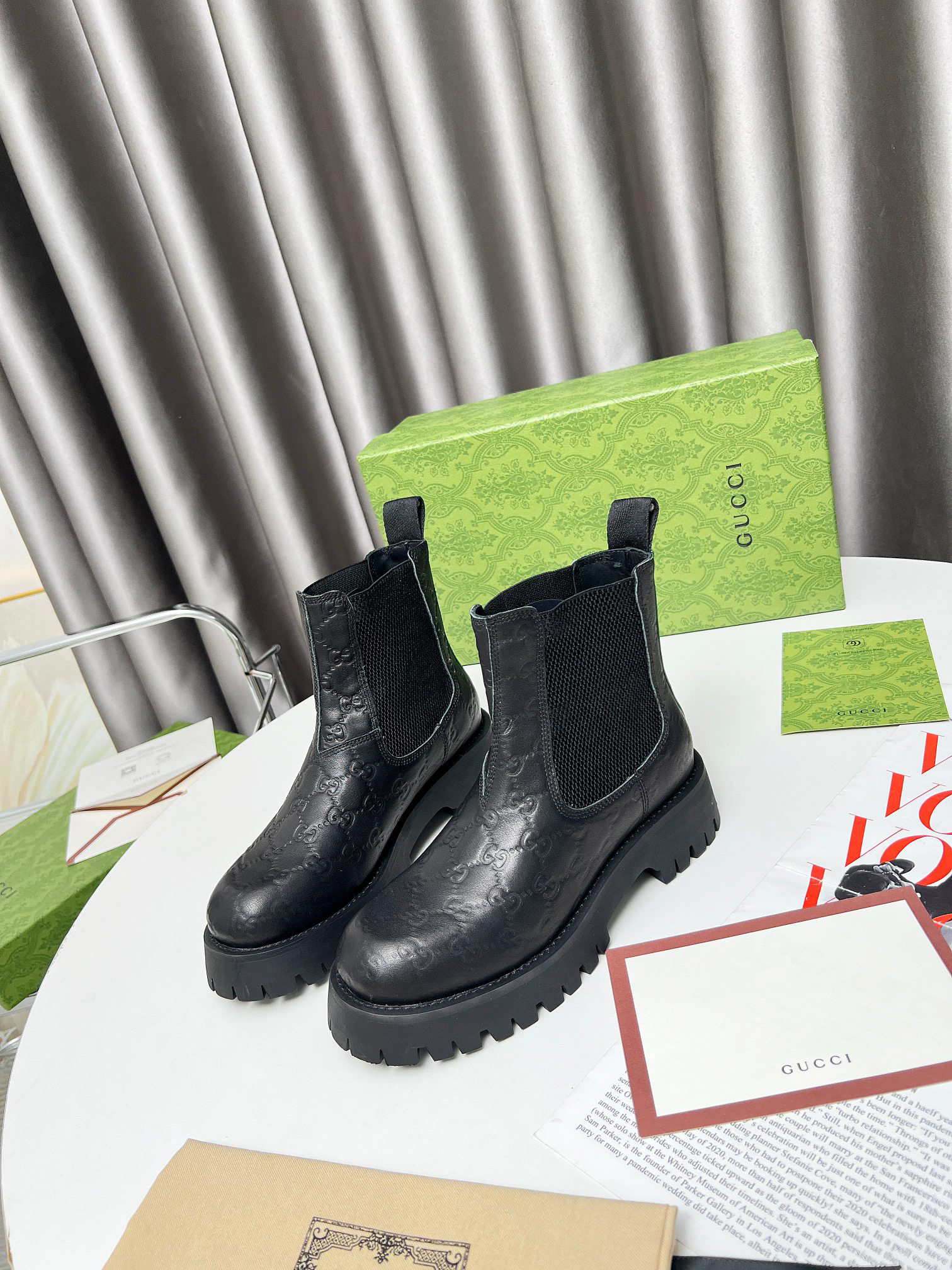 Gucci women's leather shoes-11