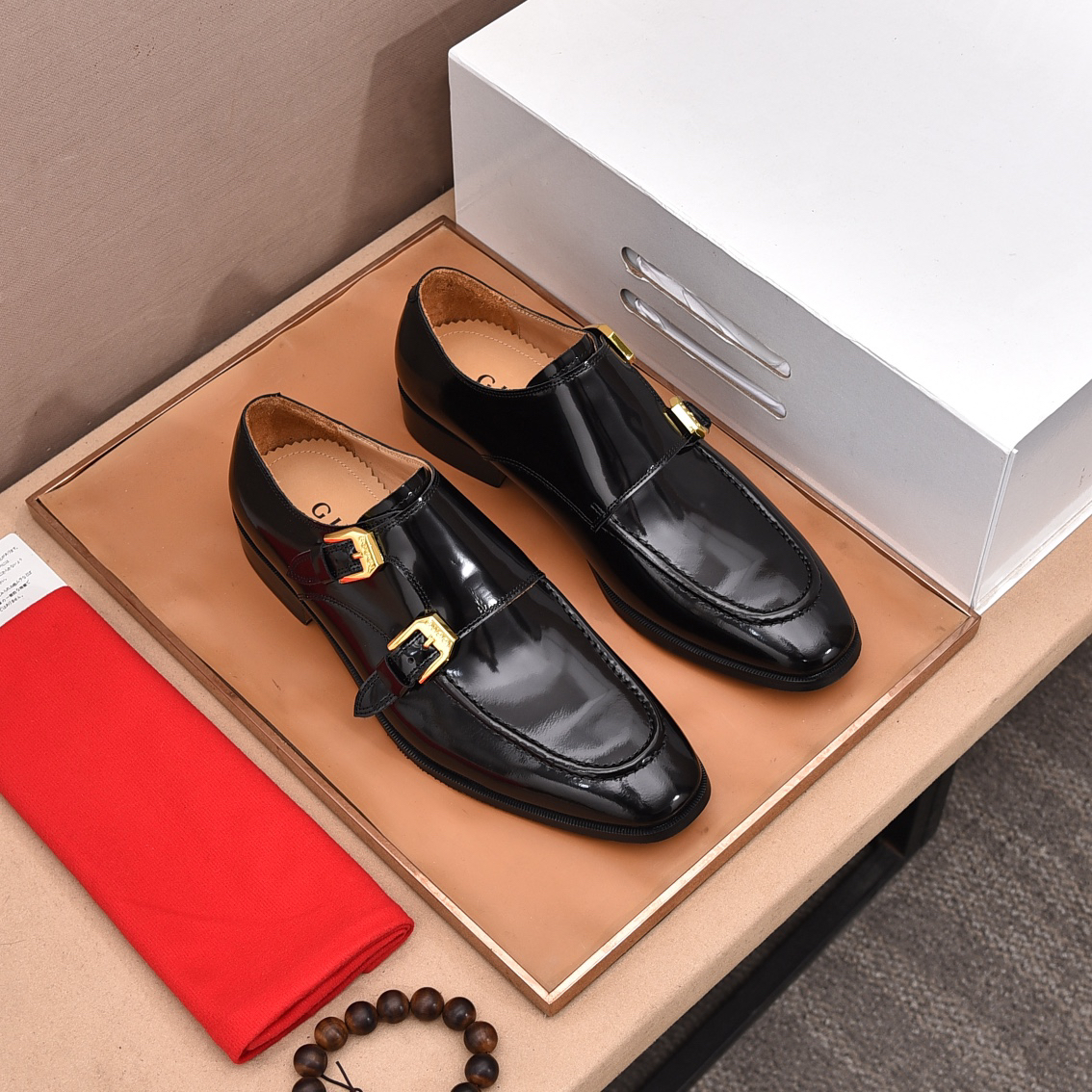 Gucci men's leather shoes-42