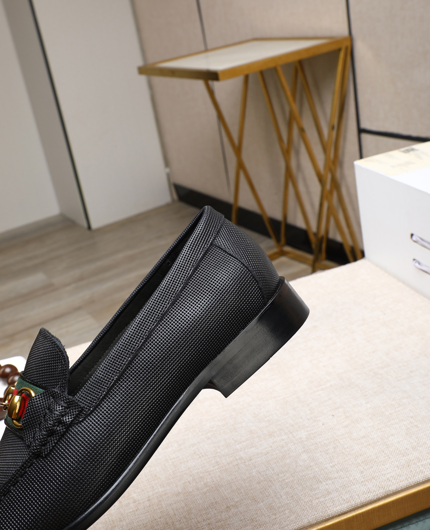 Gucci men's leather shoes-101