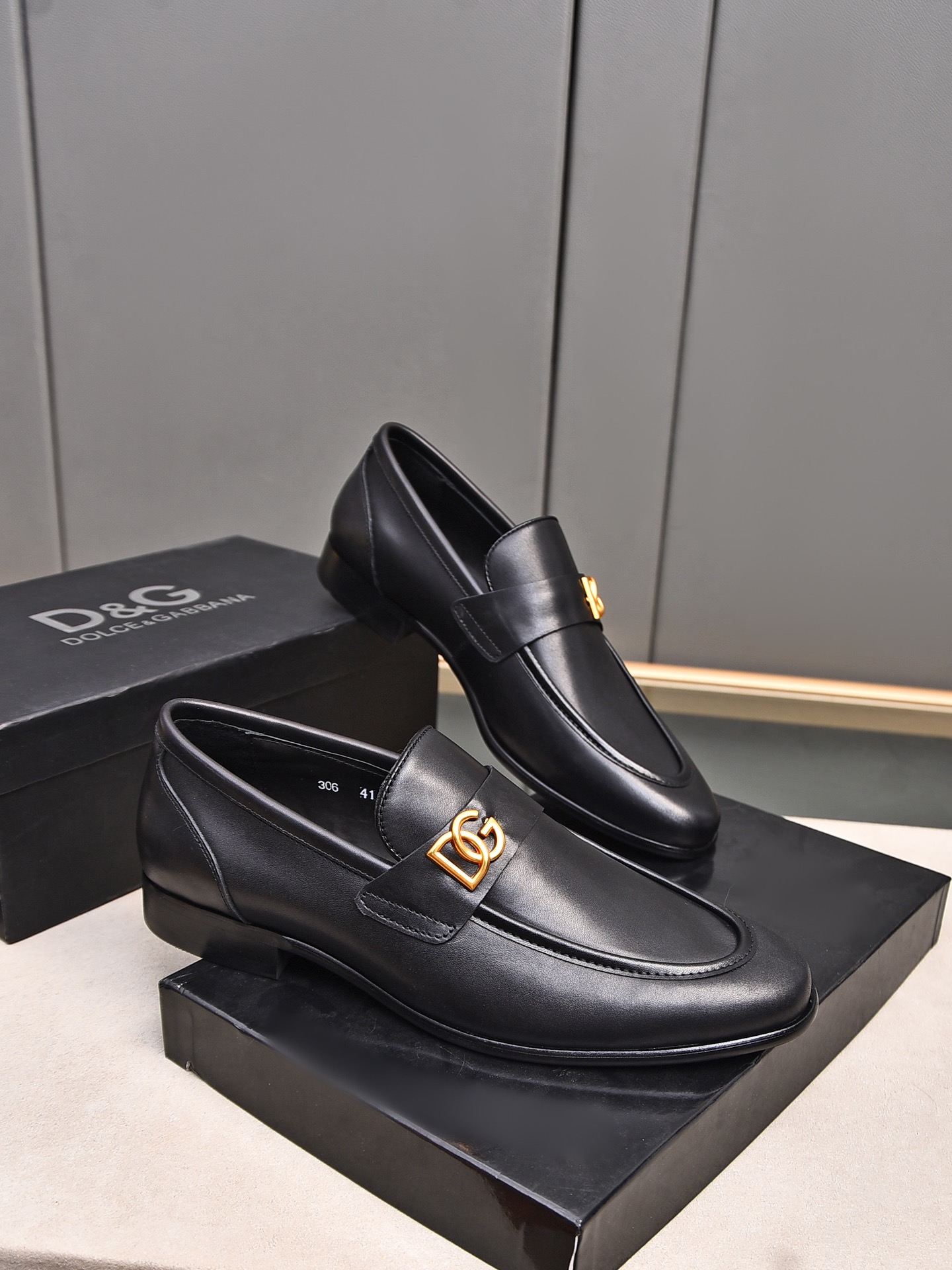 D&G men's leather shoes-15