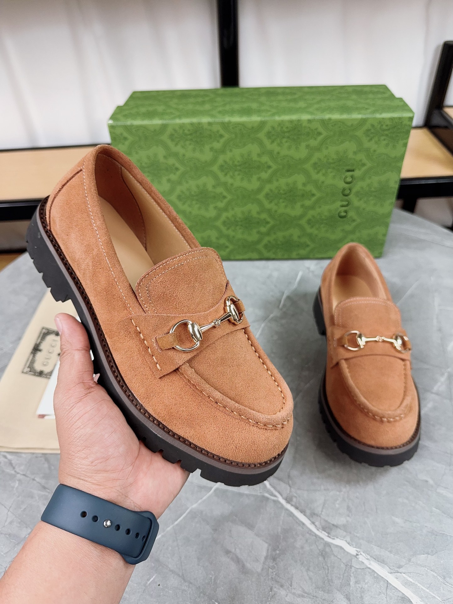 Gucci women's leather shoes-115