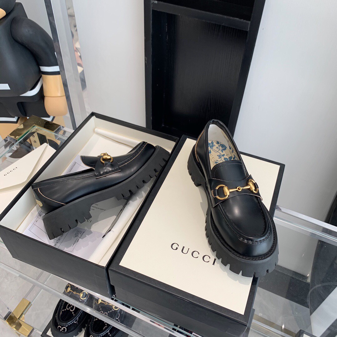 Gucci women's leather shoes-73