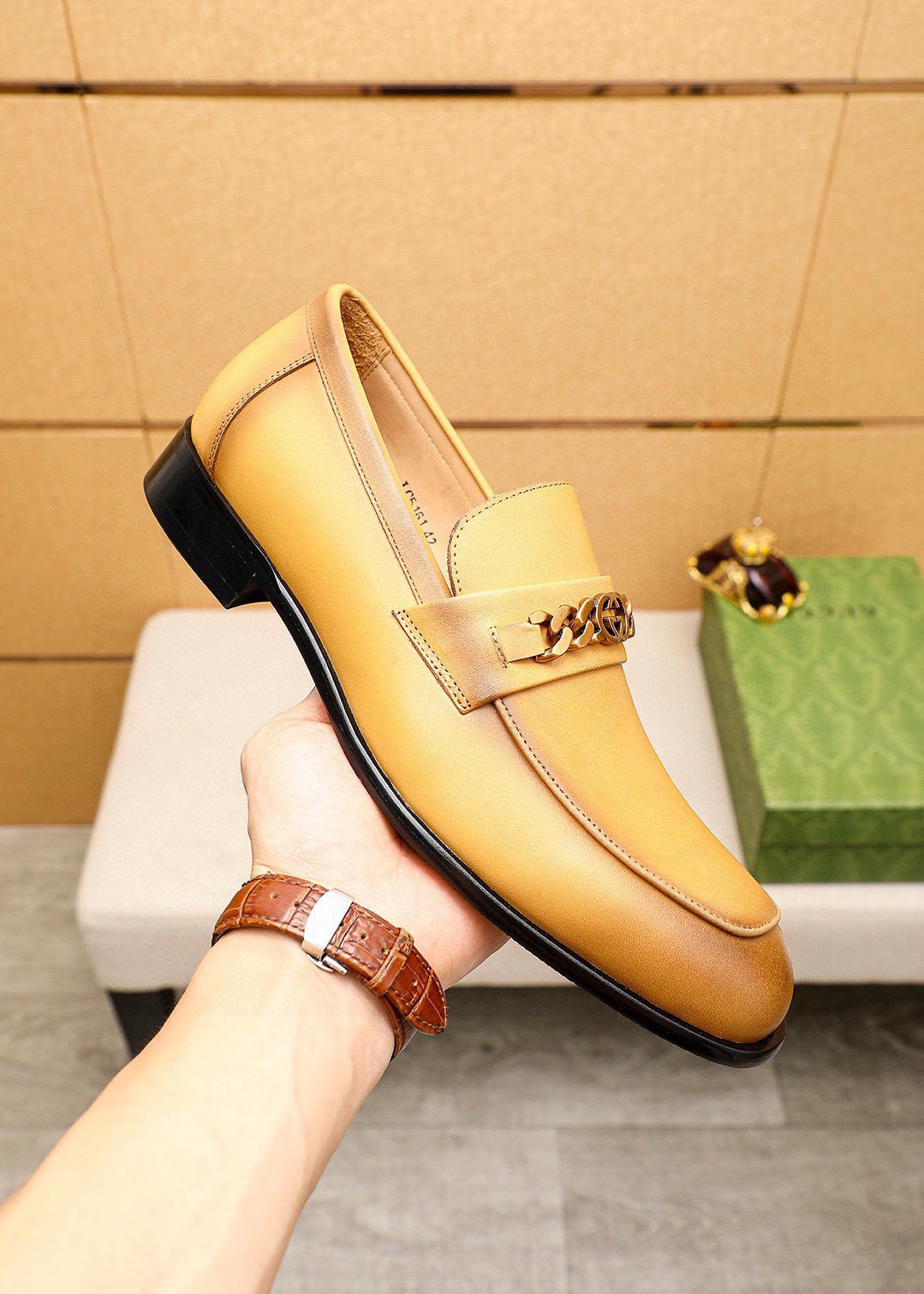 Gucci men's leather shoes-79