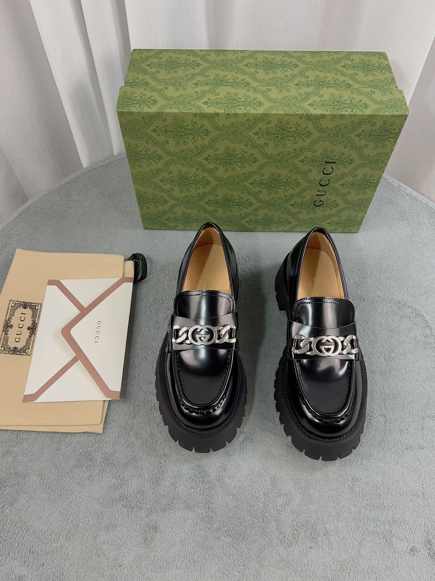 Gucci women's leather shoes-105