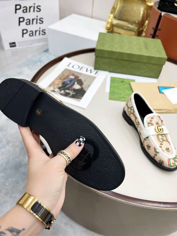 Gucci women's leather shoes-55