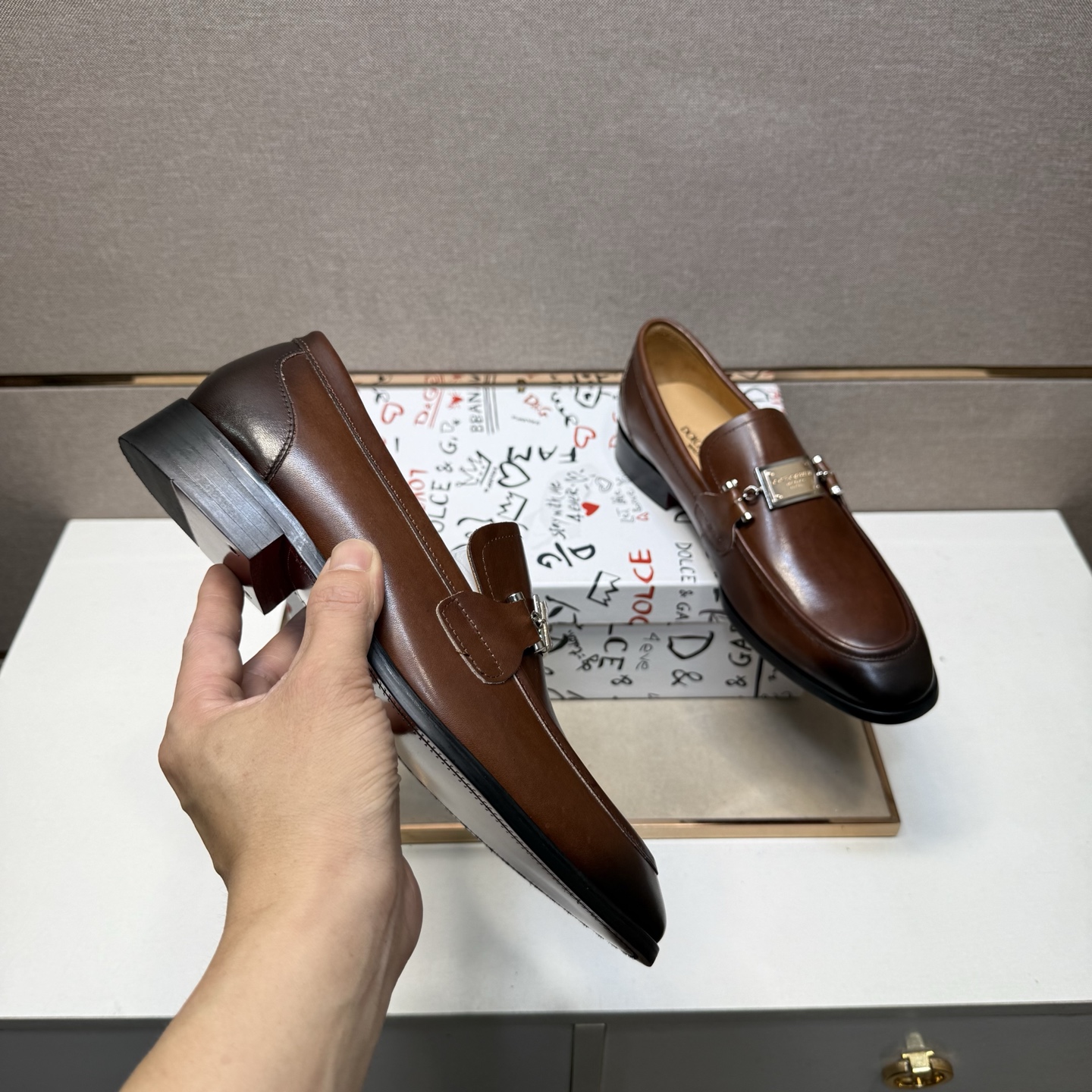 D&G men's leather shoes-106