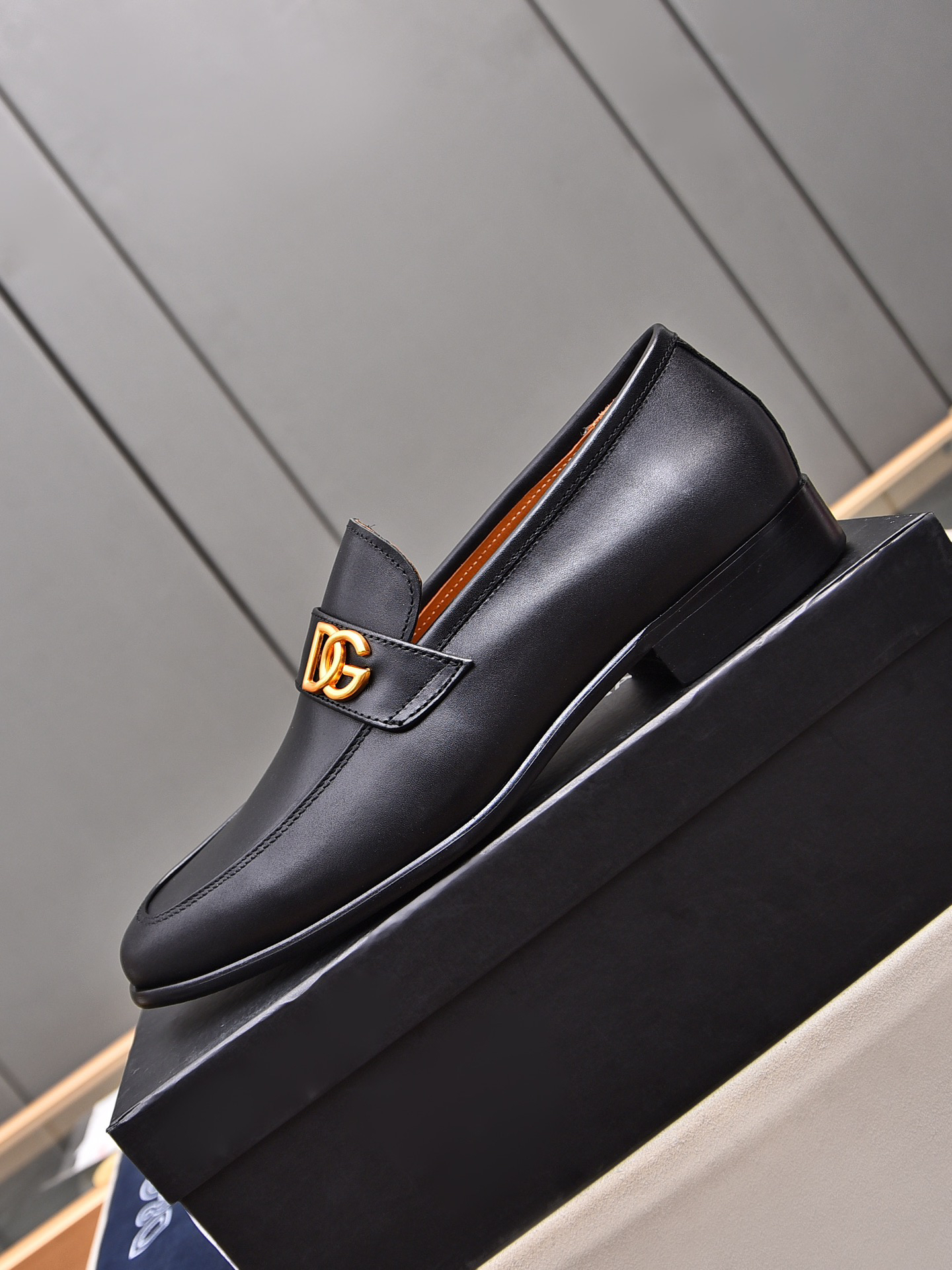 D&G men's leather shoes-67