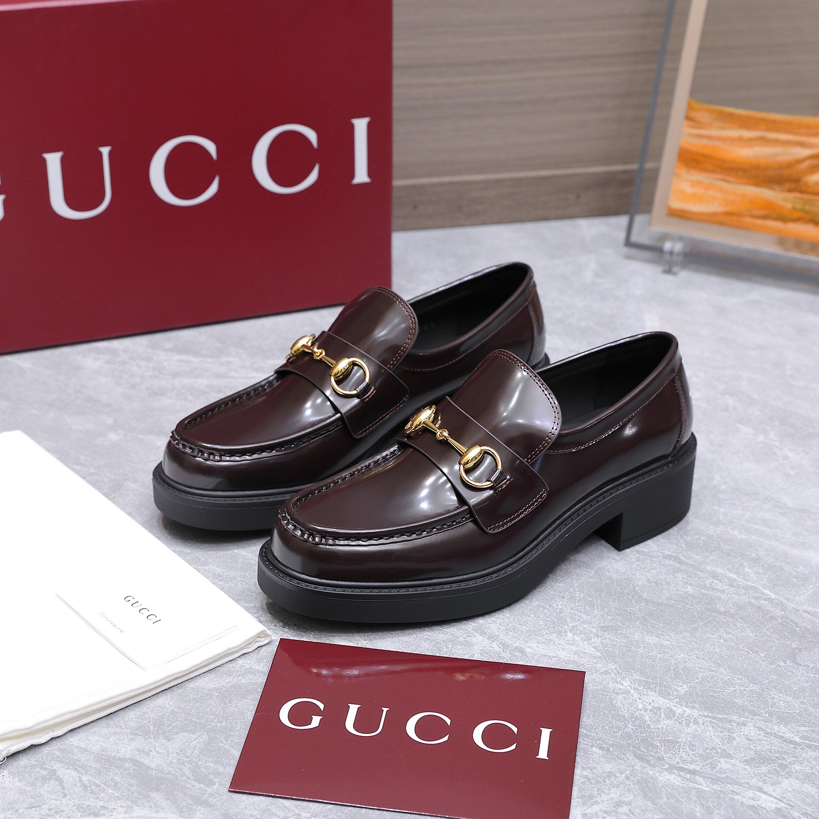 Gucci women's leather shoes-32