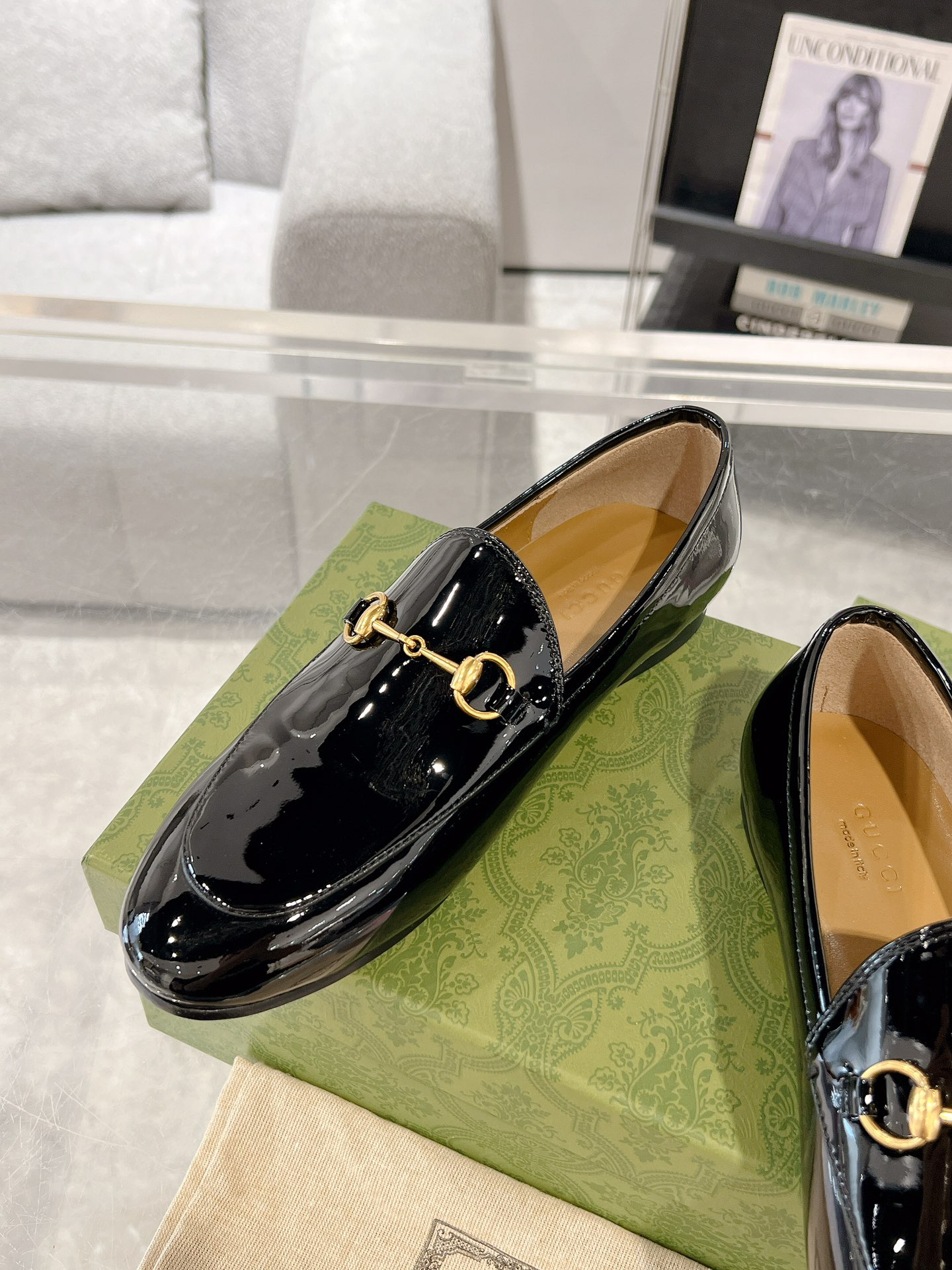 Gucci women's leather shoes-19