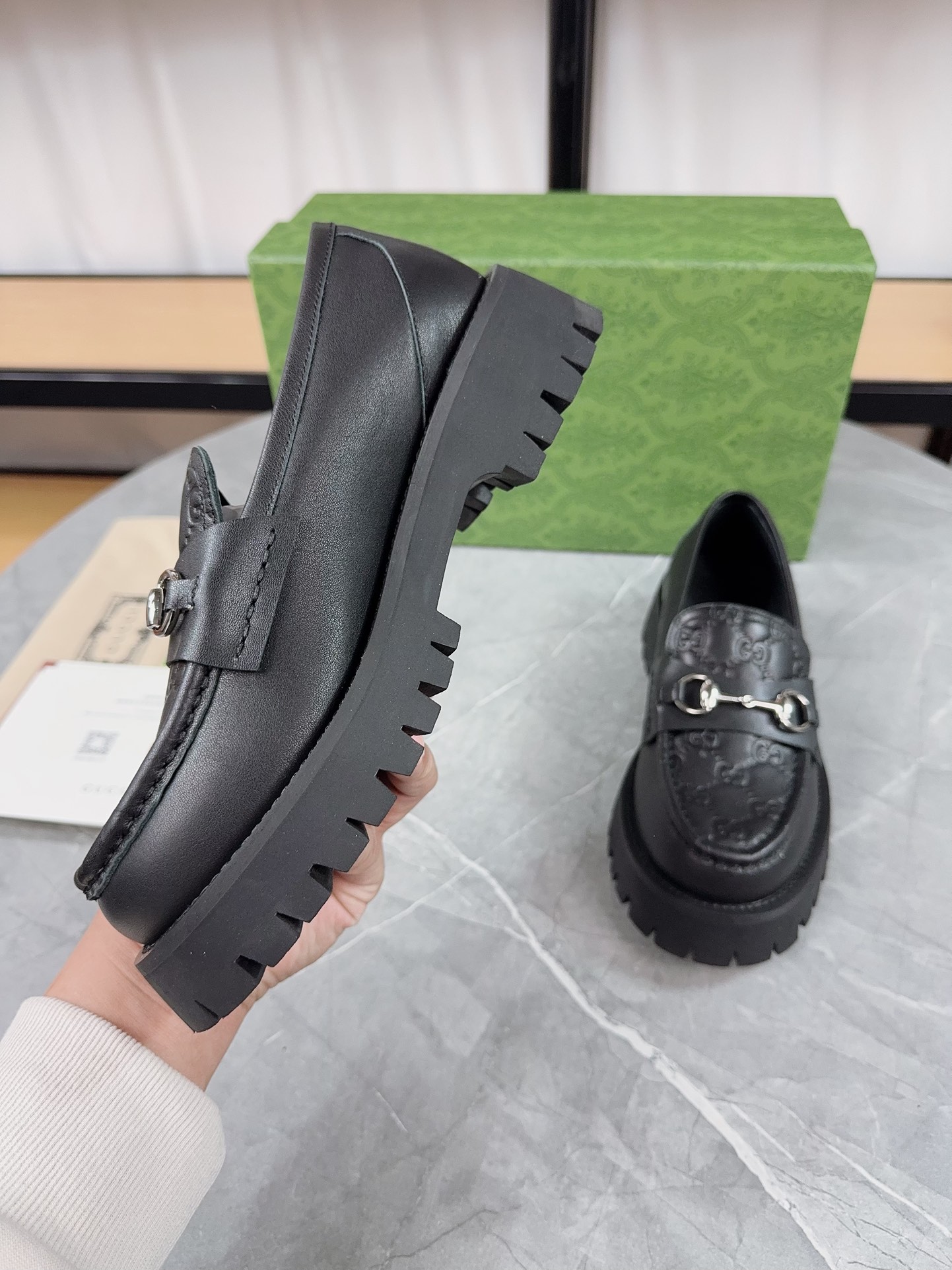 Gucci women's leather shoes-90