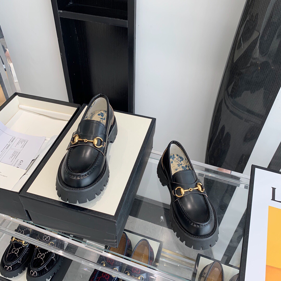 Gucci women's leather shoes-73