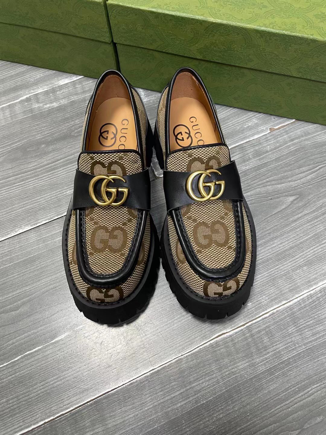 Gucci women's leather shoes-87