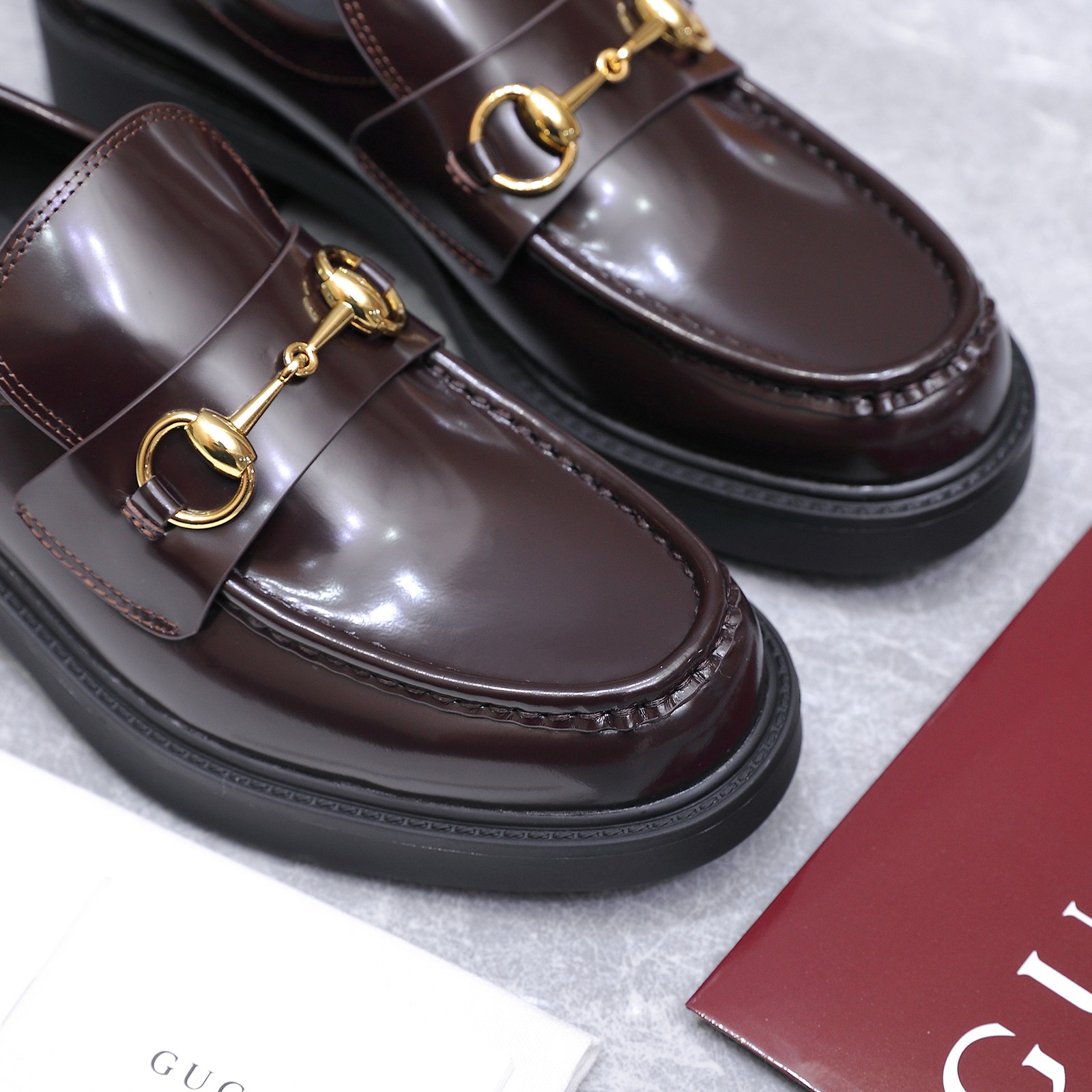 Gucci women's leather shoes-32