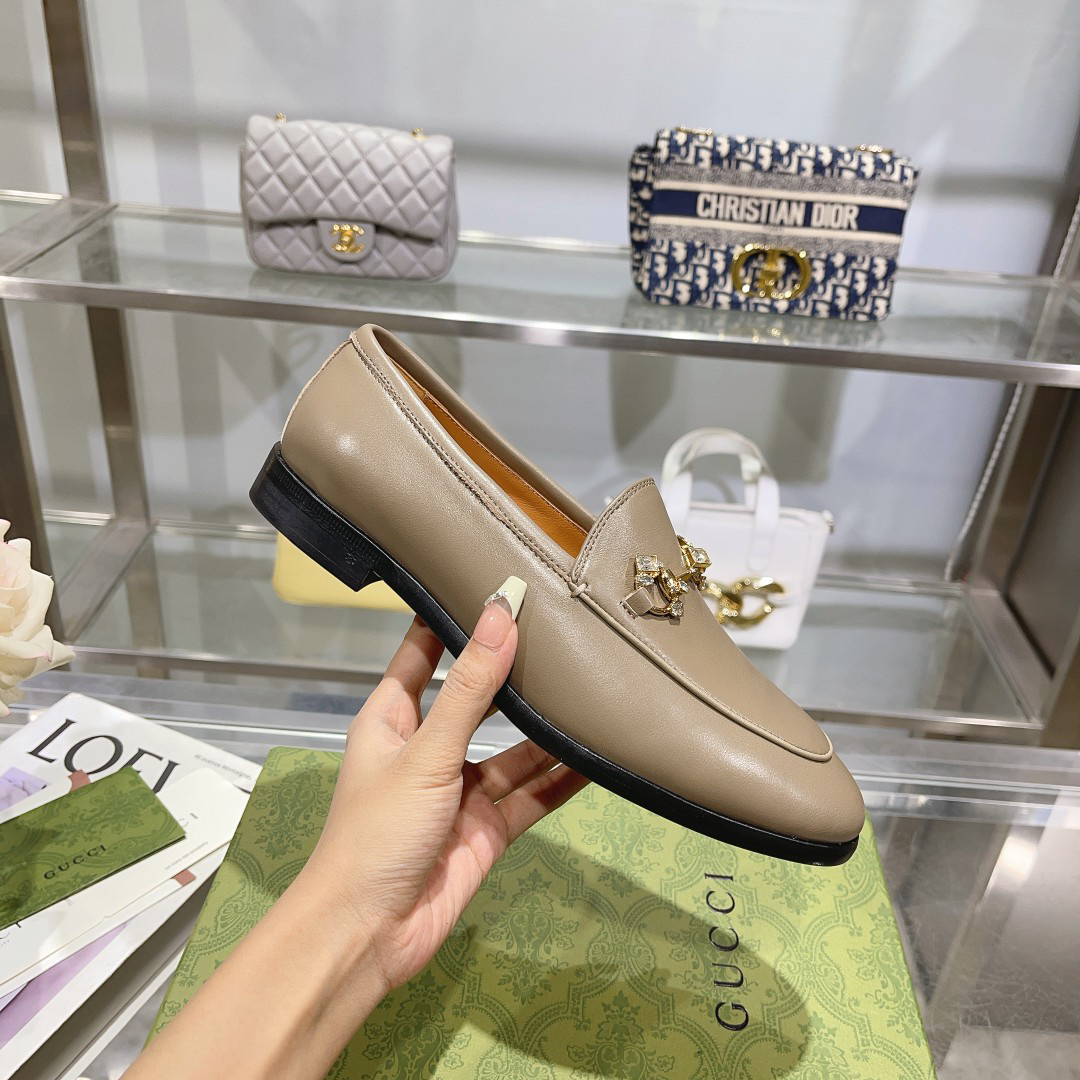 Gucci women's leather shoes-27