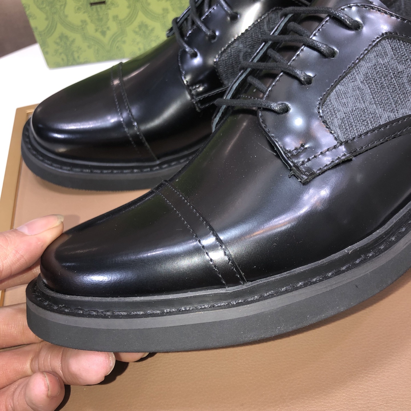 Gucci men's leather shoes-140