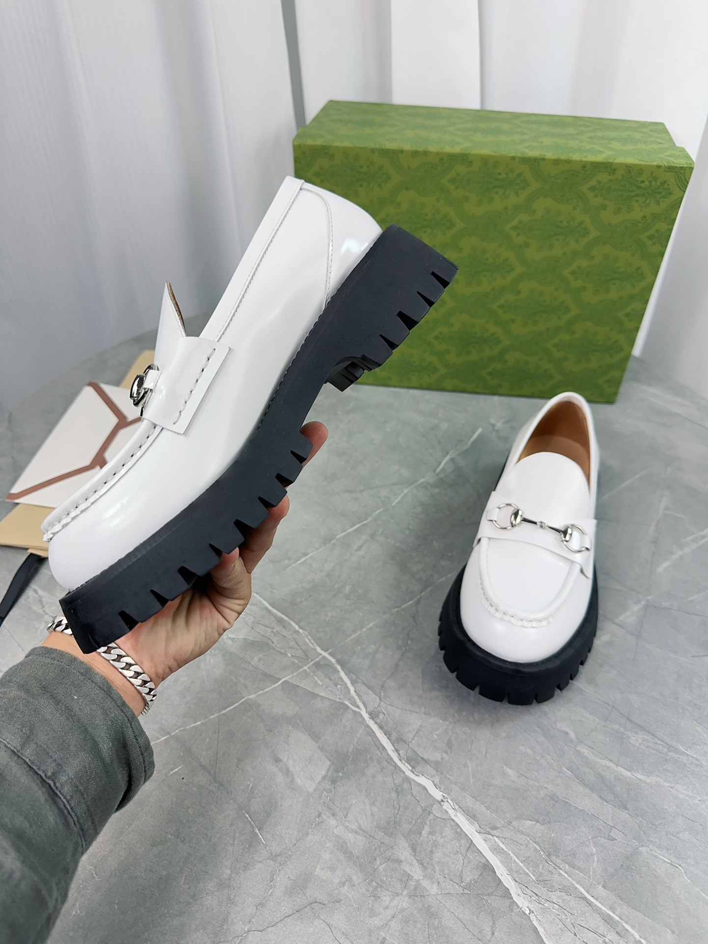 Gucci women's leather shoes-103