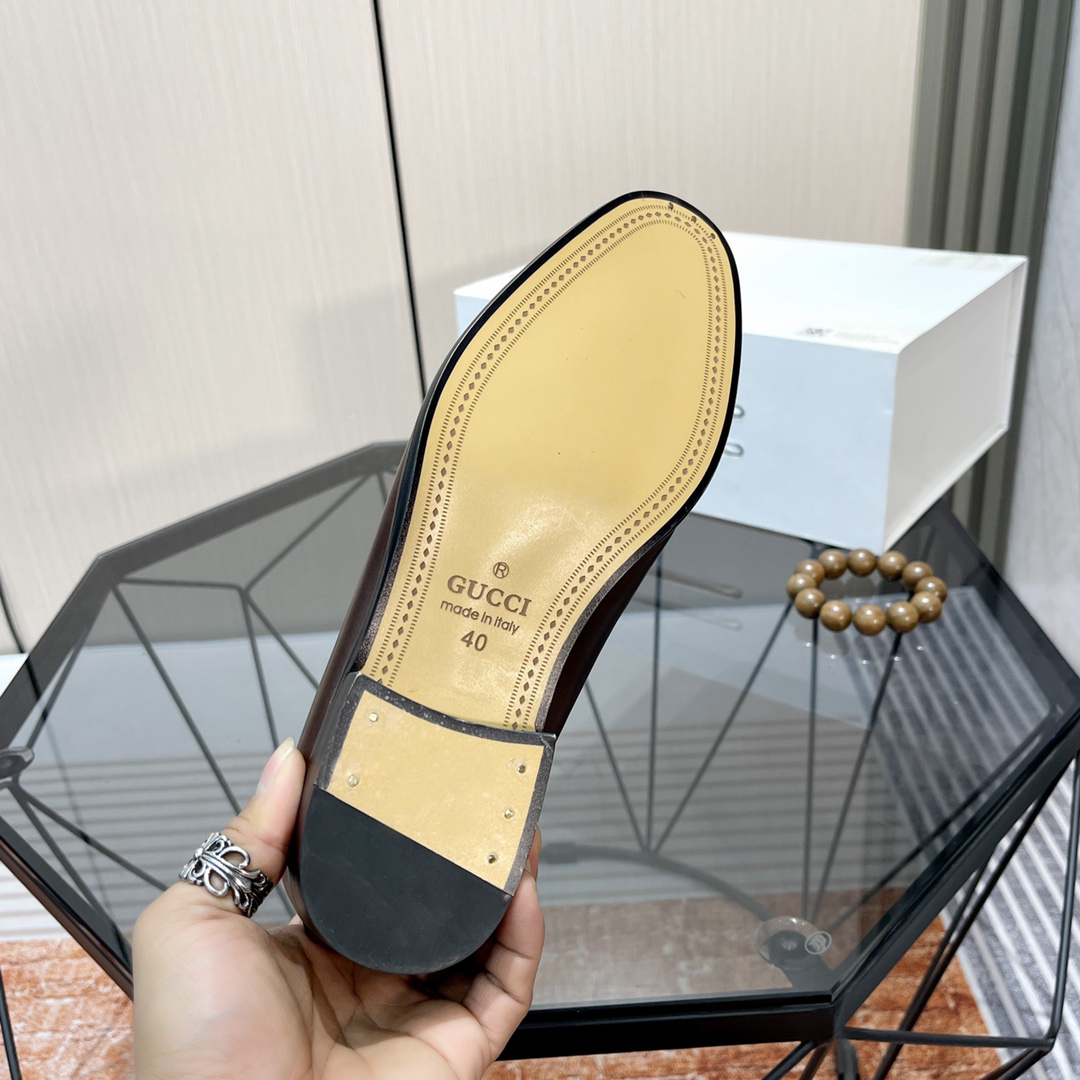Gucci men's leather shoes-128