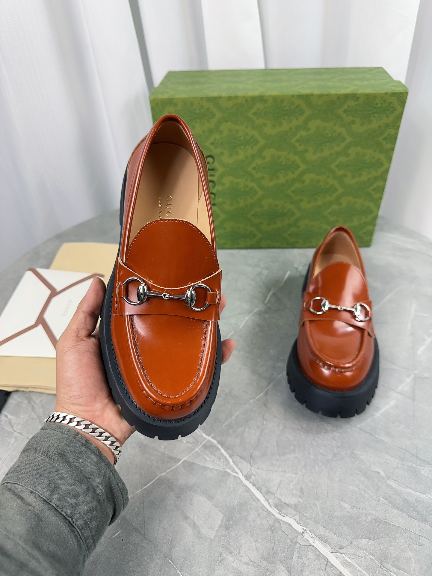 Gucci women's leather shoes-104