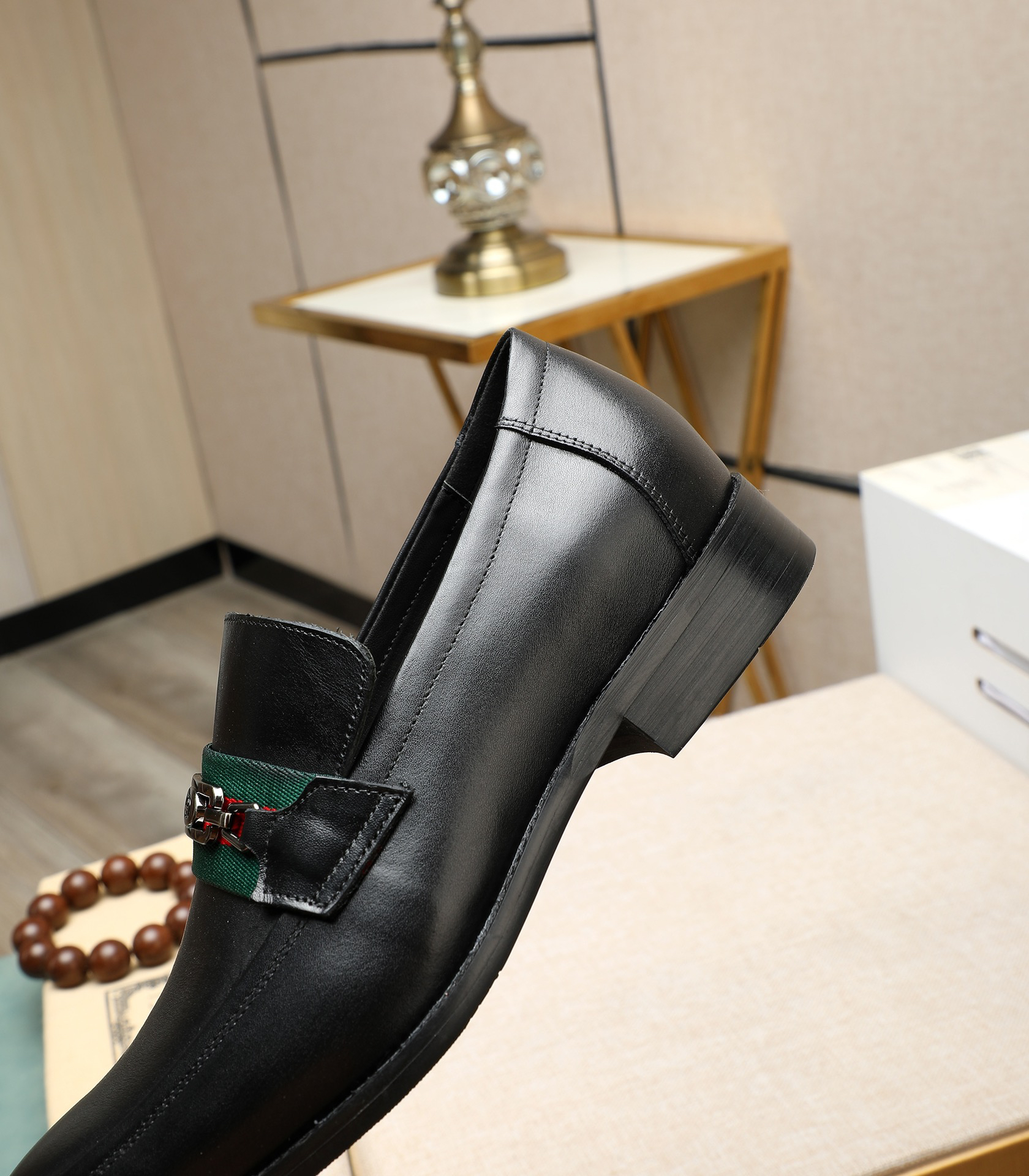 Gucci men's leather shoes-108