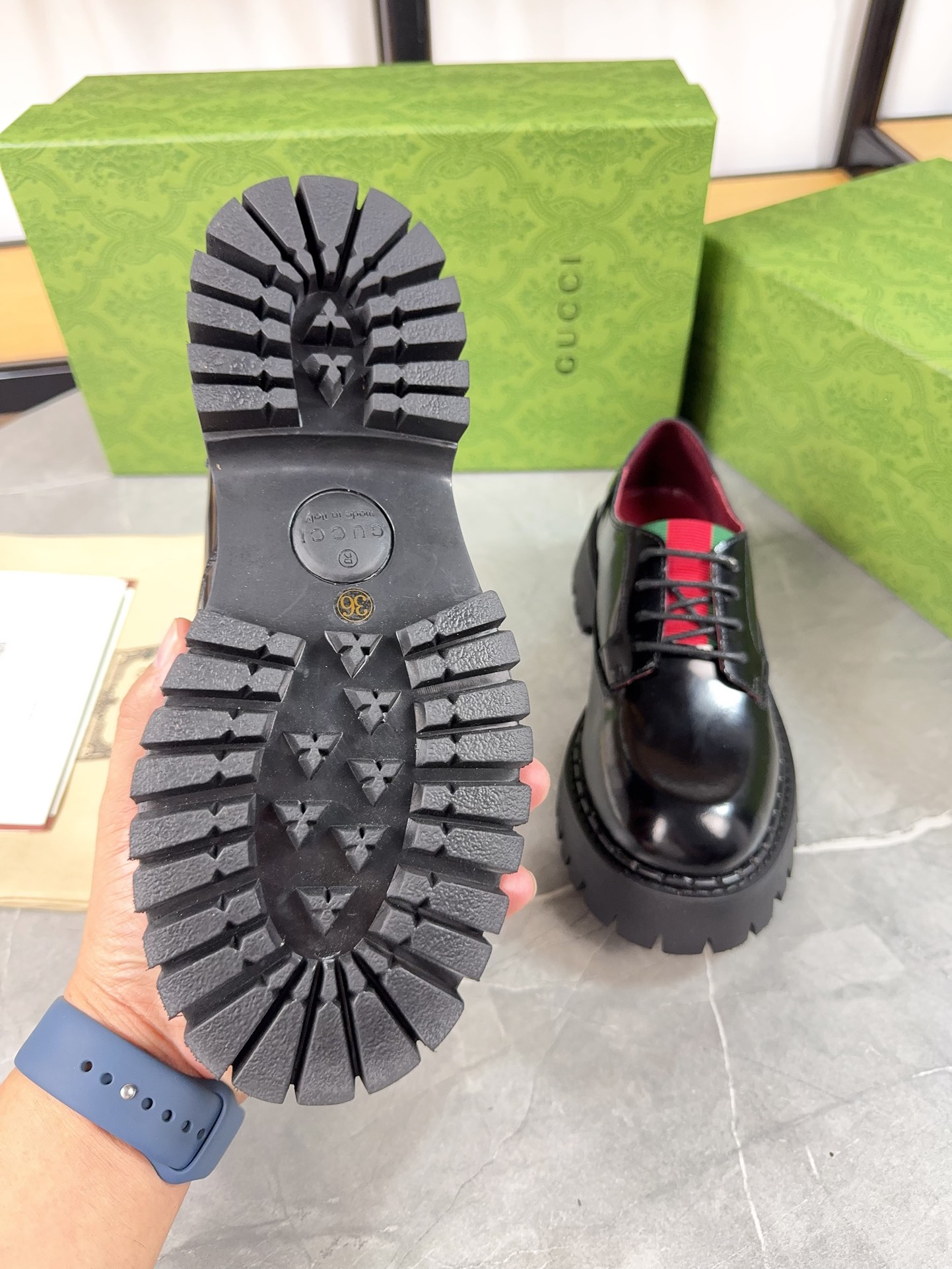 Gucci women's leather shoes-95