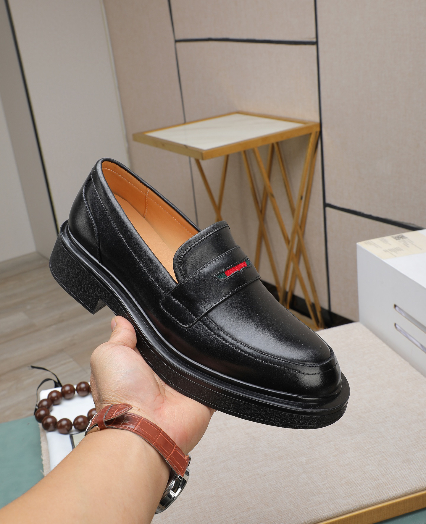 Gucci men's leather shoes-132