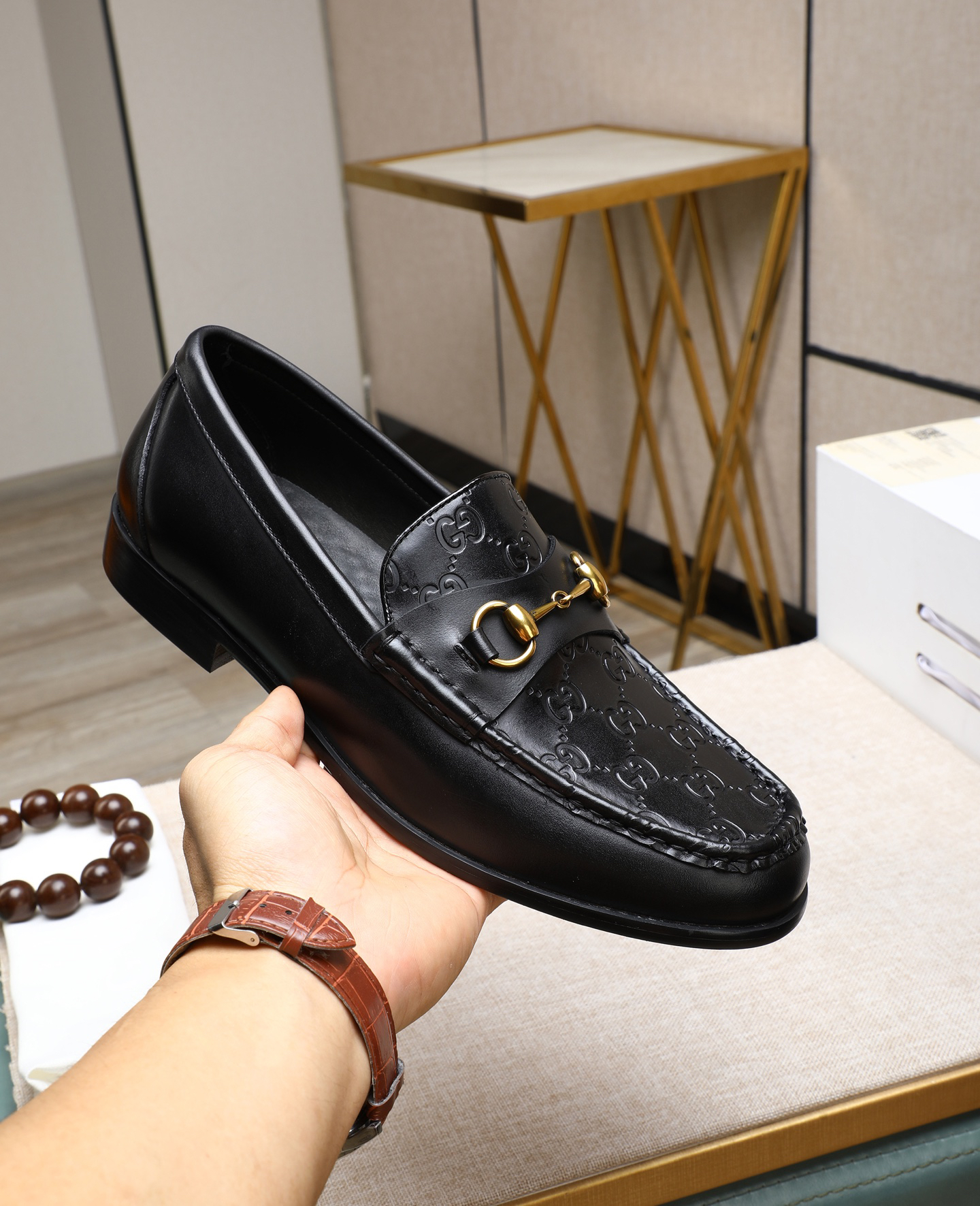 Gucci men's leather shoes-102