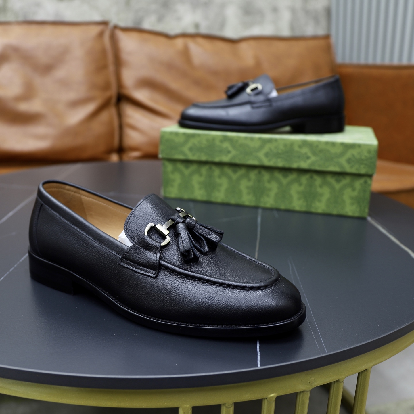 Gucci men's leather shoes-120