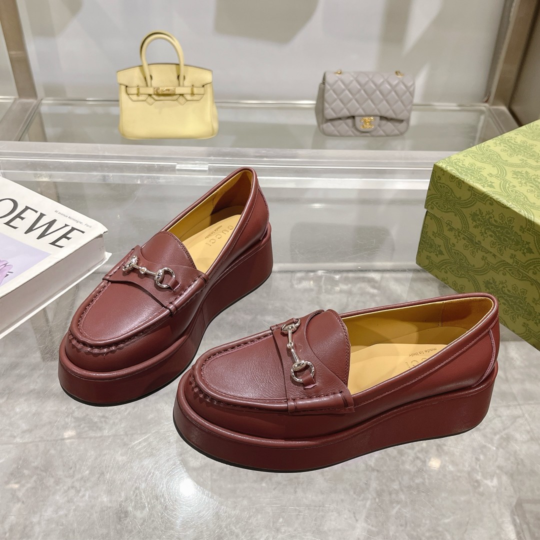 Gucci women's leather shoes-43
