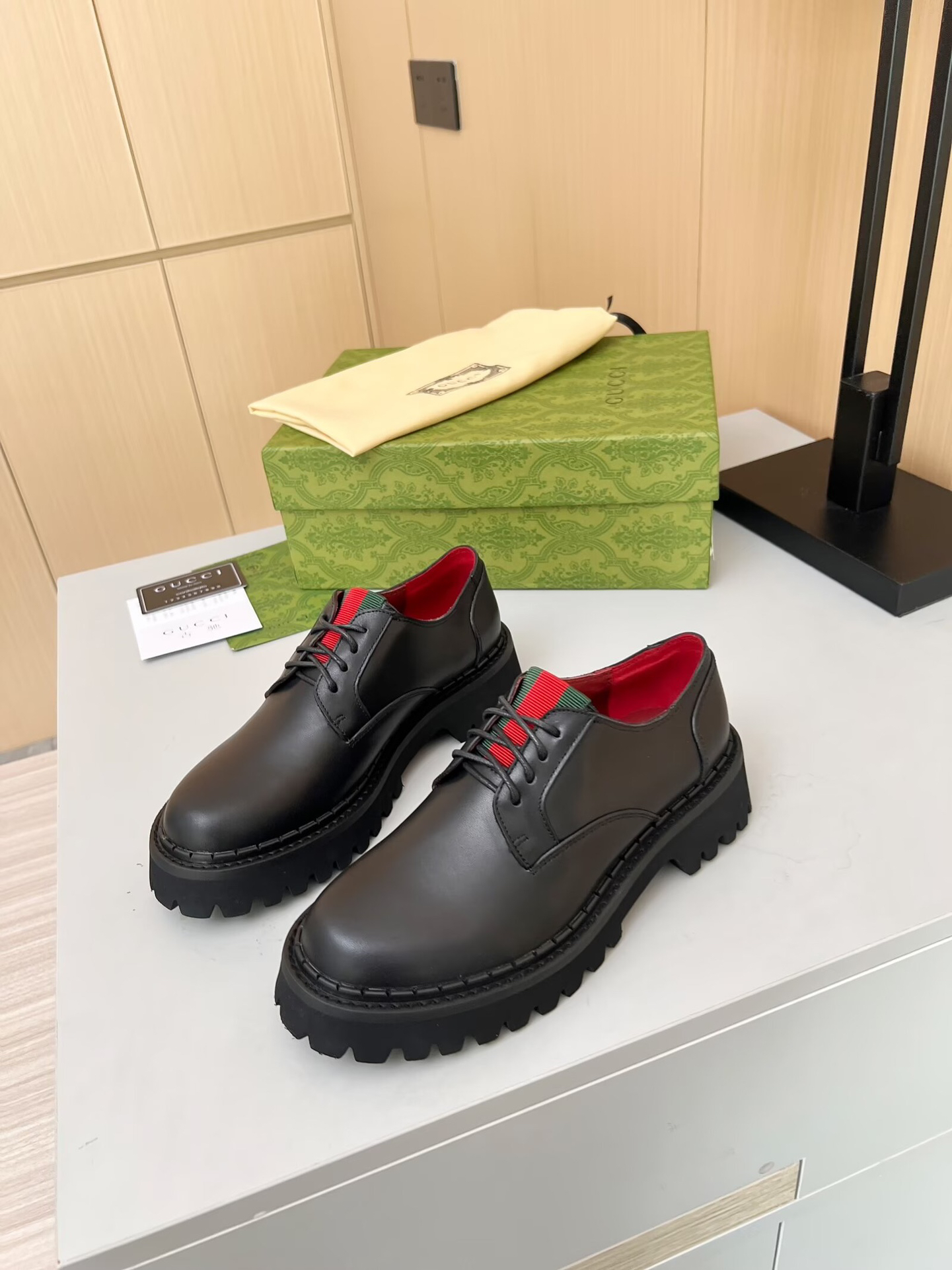 Gucci women's leather shoes-50