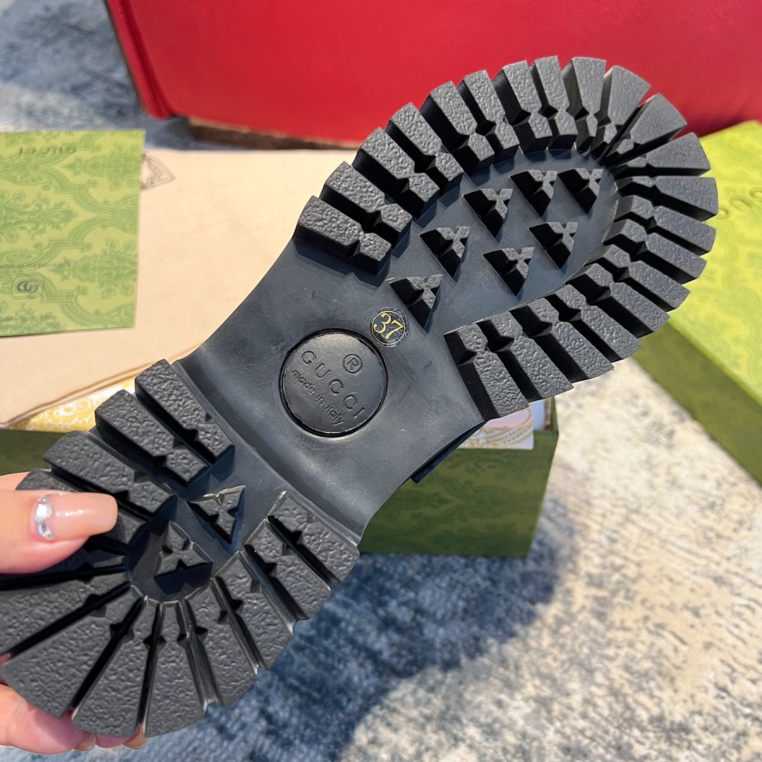 Gucci women's leather shoes-74