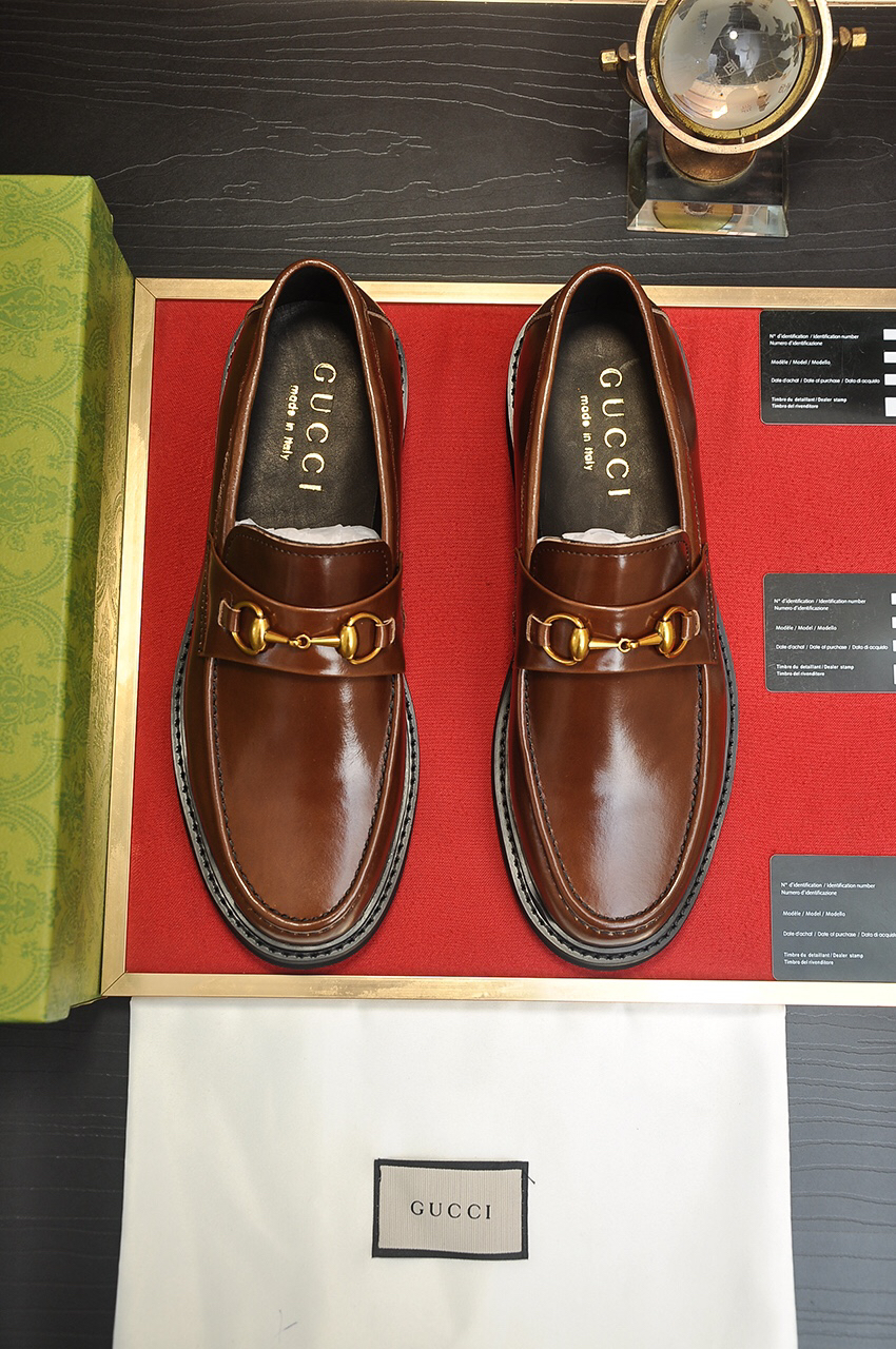 Gucci men's leather shoes-122