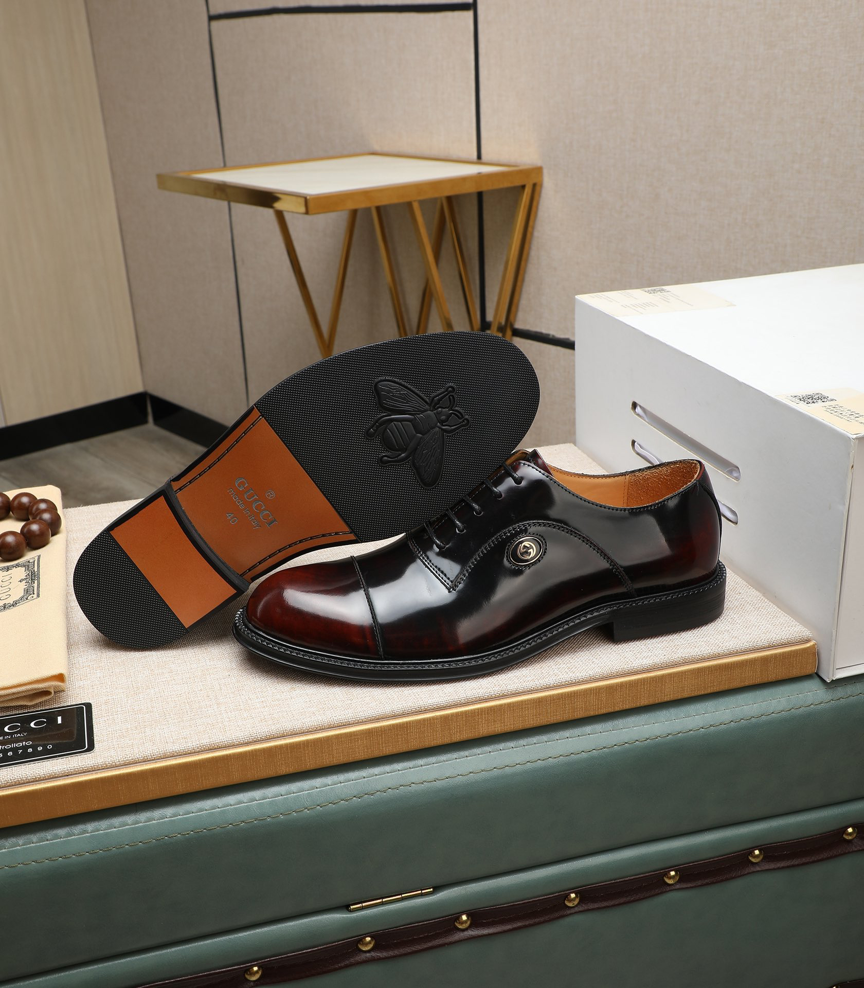 Gucci men's leather shoes-127