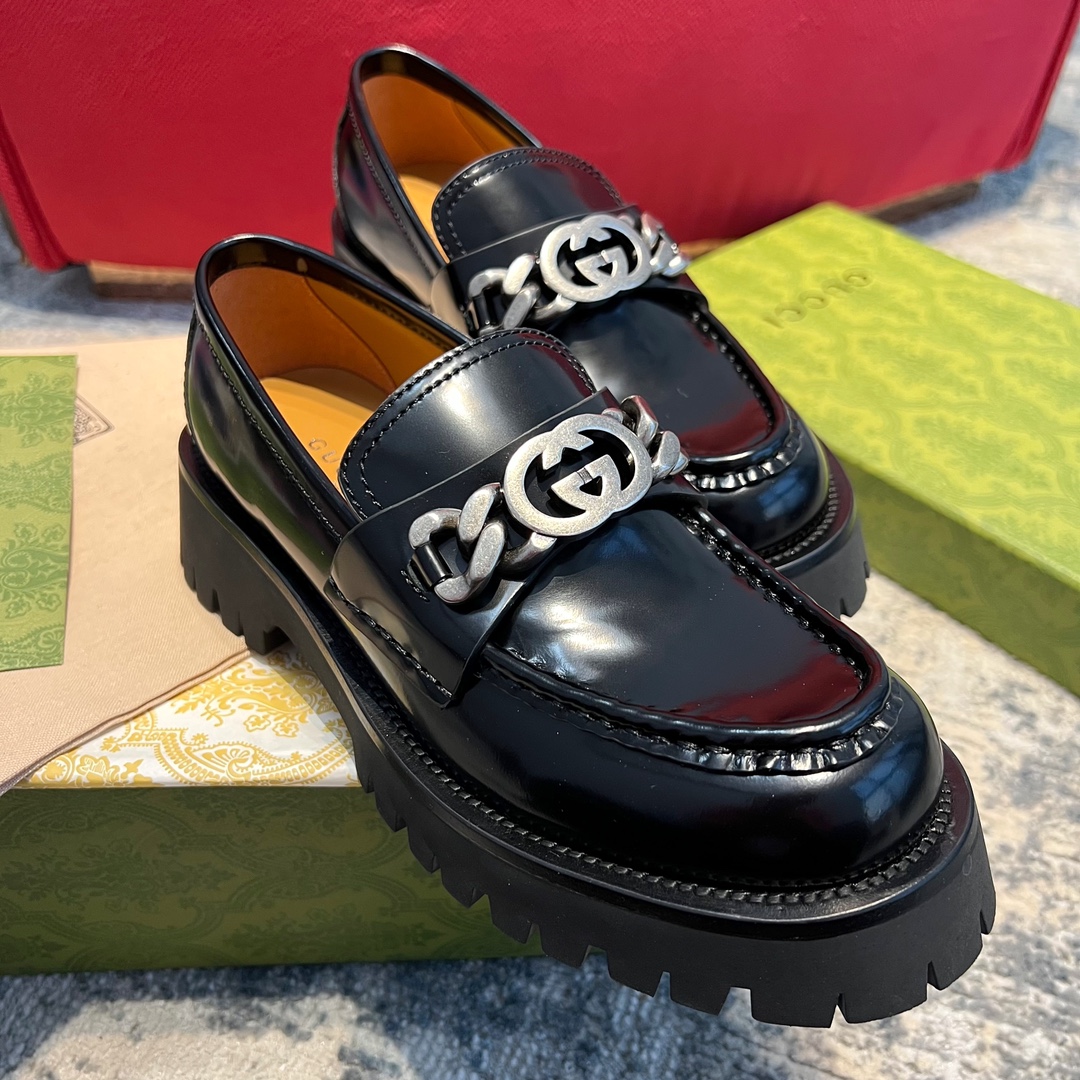 Gucci women's leather shoes-74