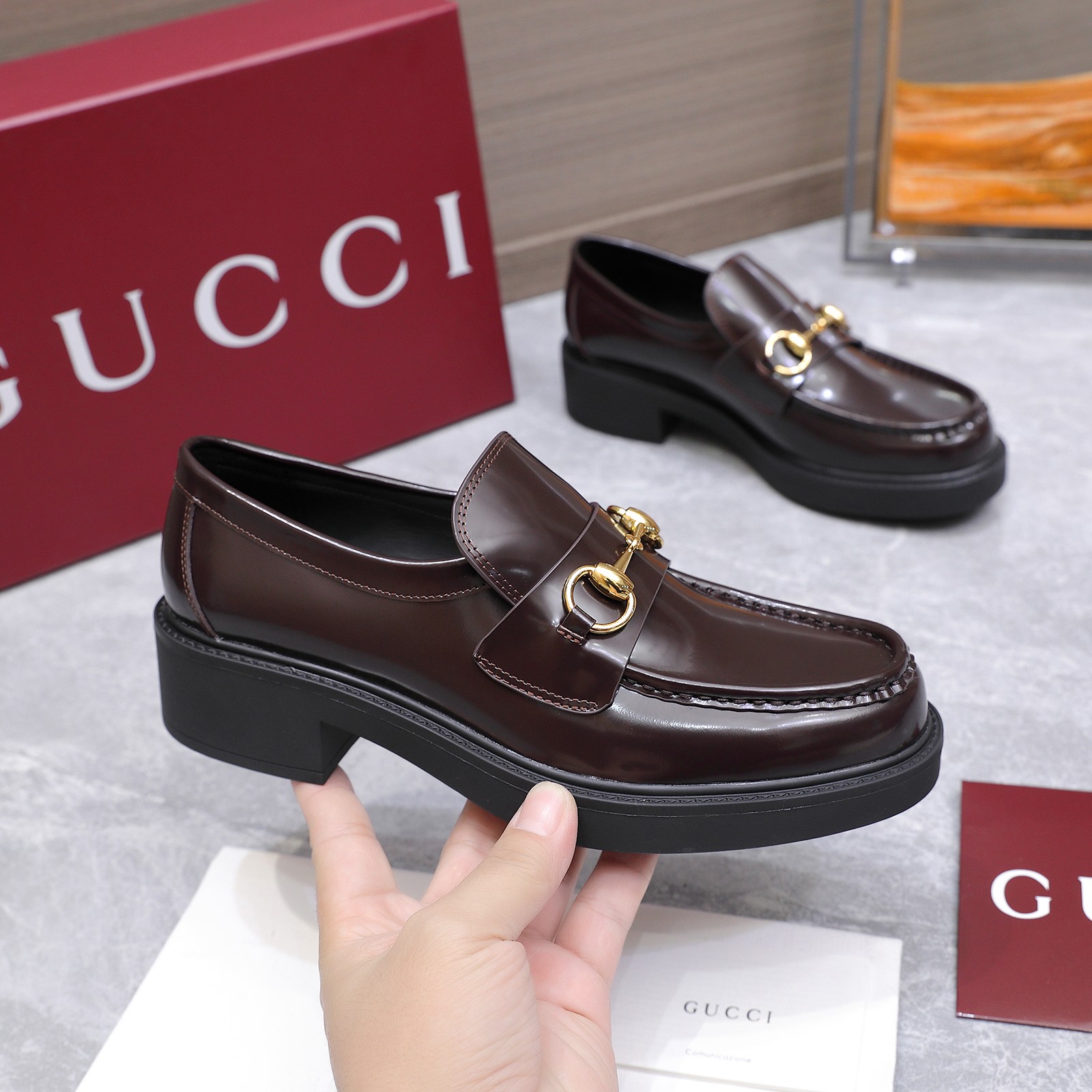Gucci women's leather shoes-32