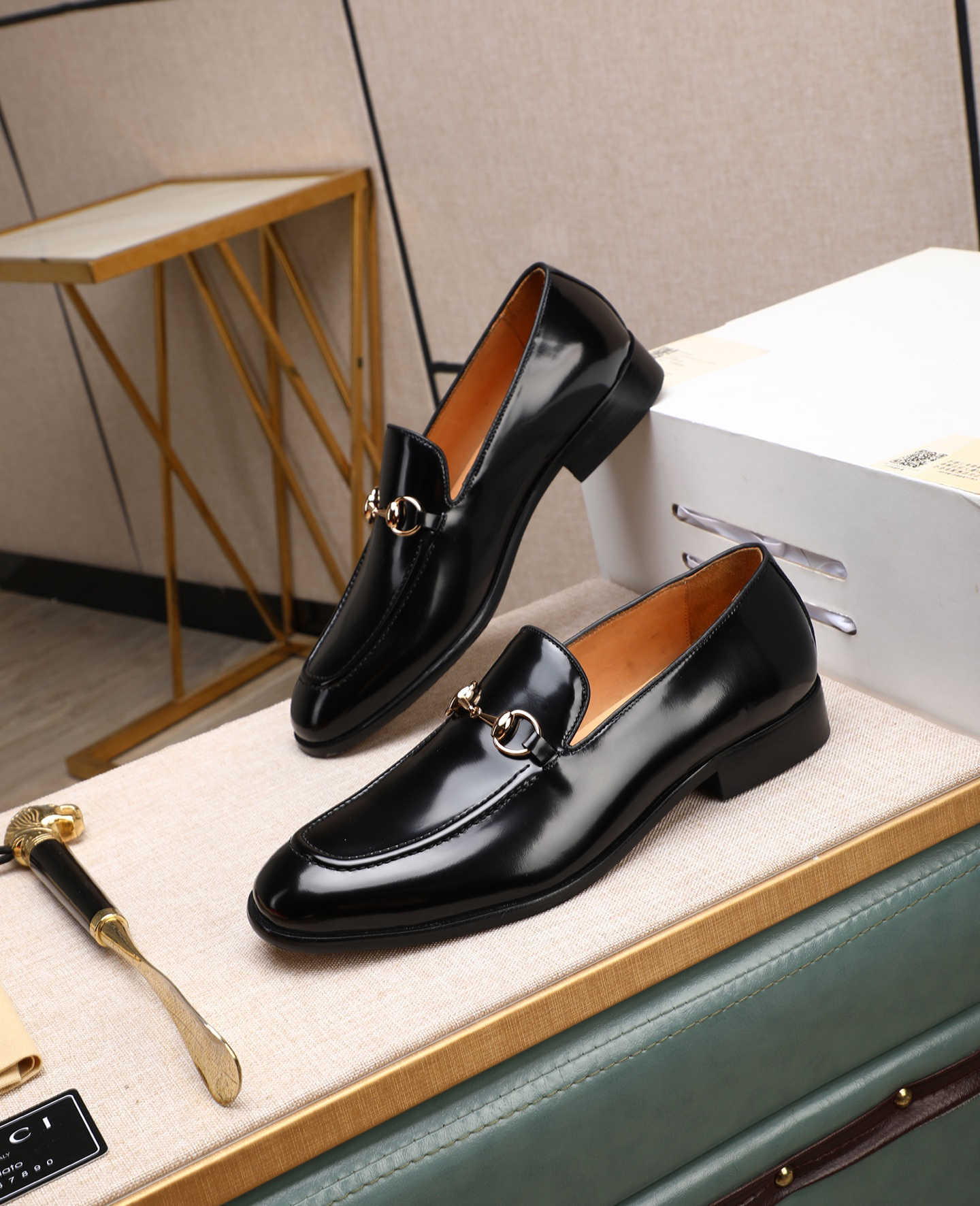 Gucci men's leather shoes-16